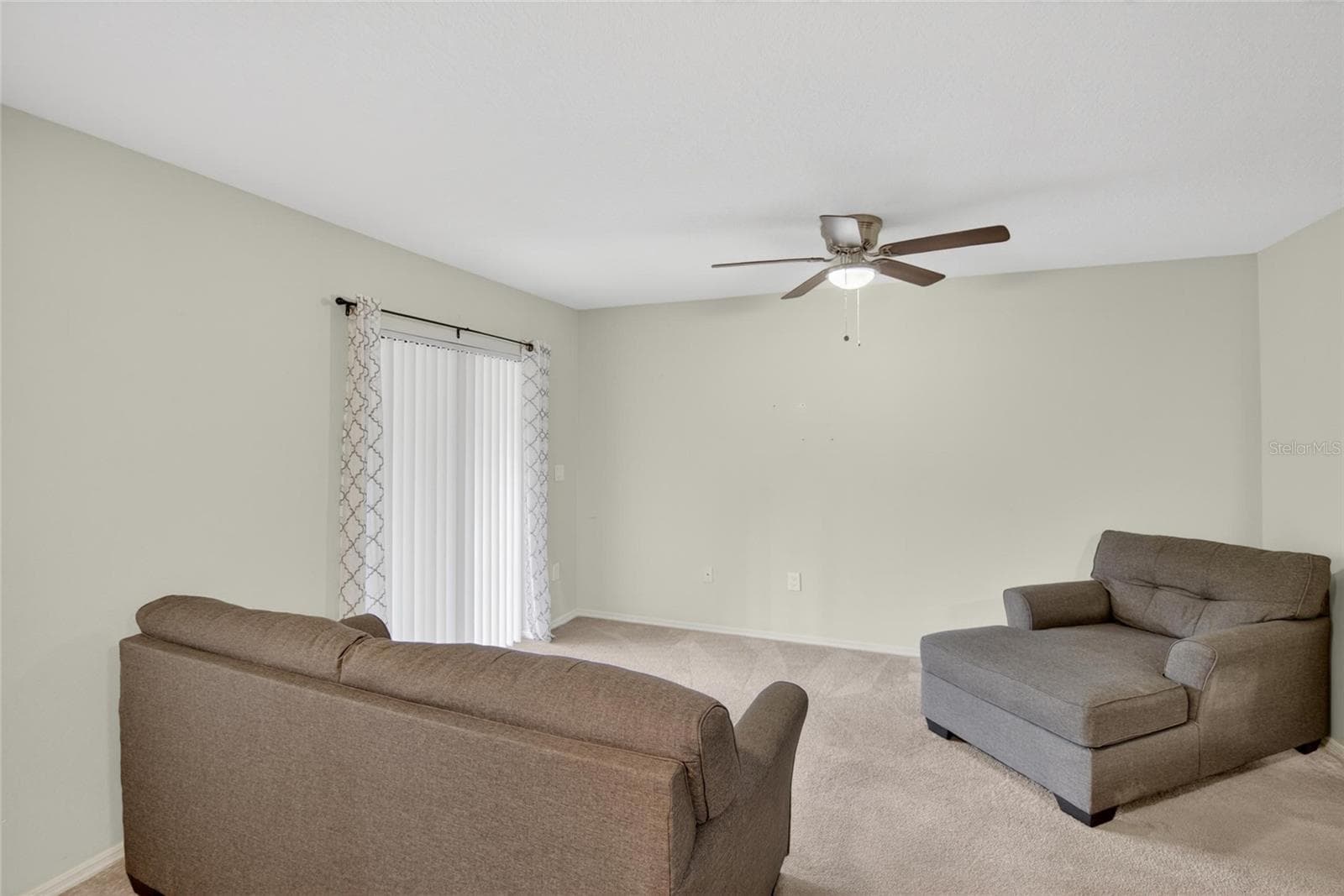 Townhouse at 2605 OLEANDER LAKES DR, BRANDON, photo 14 of 68