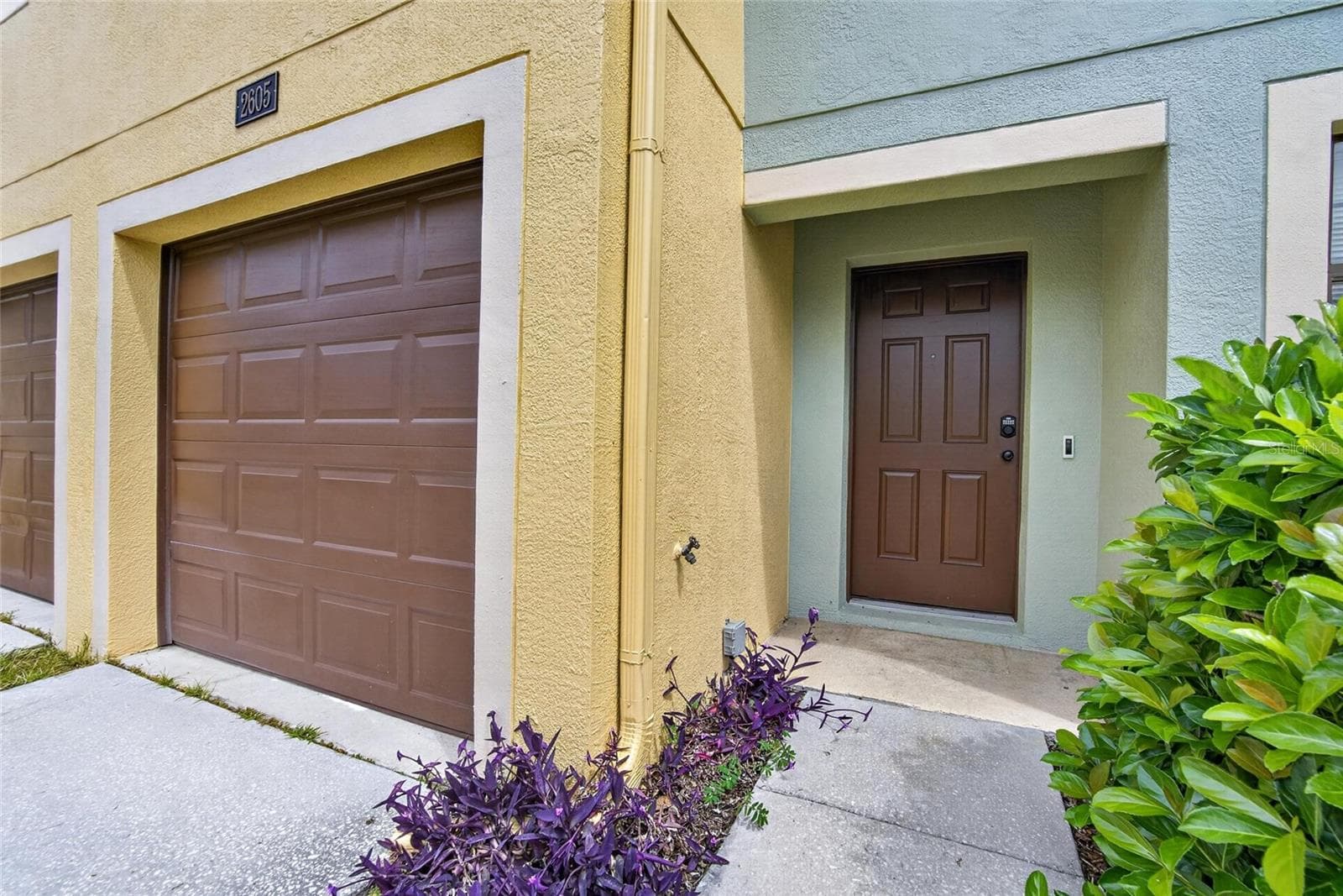 Townhouse at 2605 OLEANDER LAKES DR, BRANDON, photo 56 of 68
