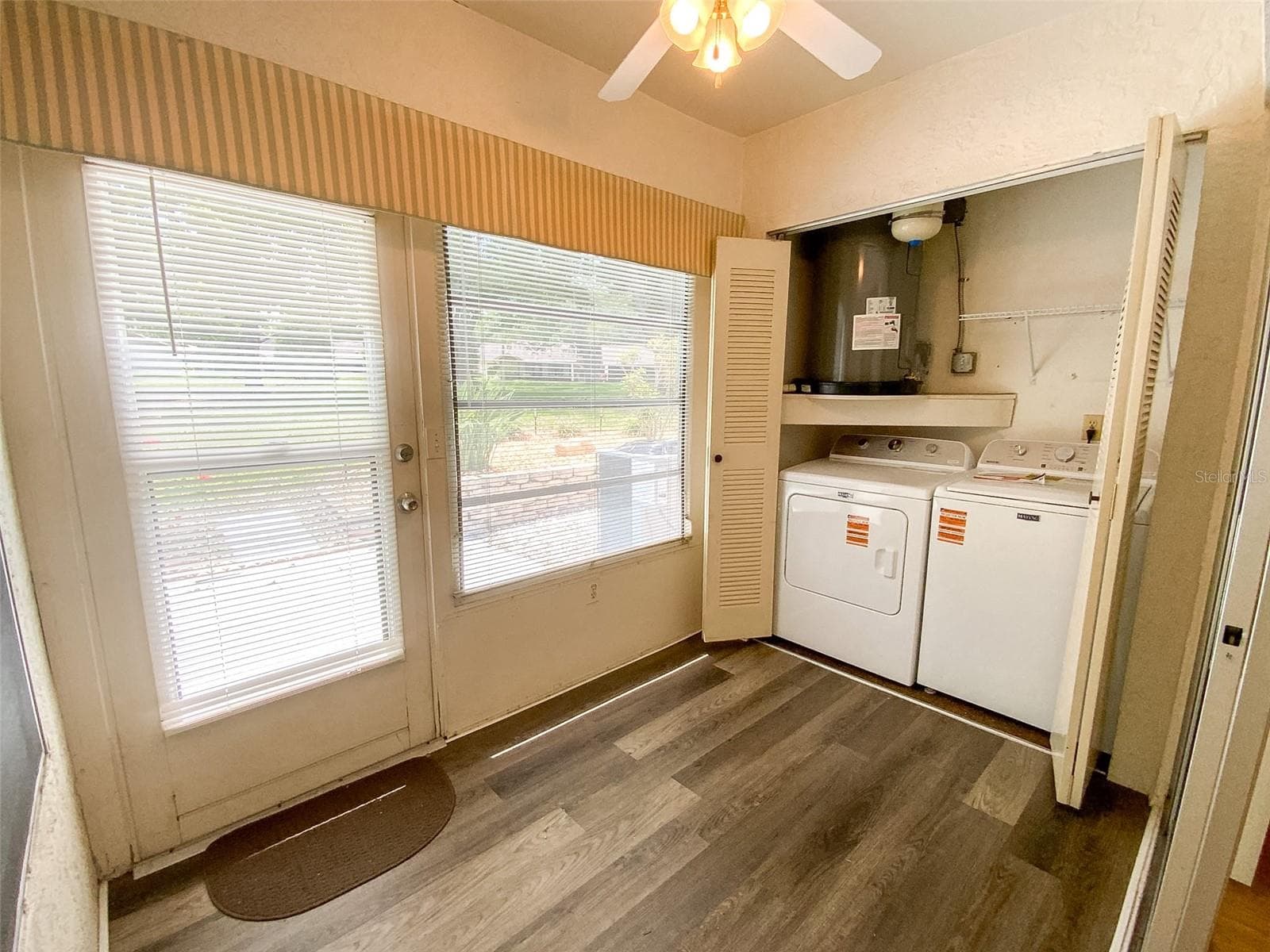 Florida Room - 1125 MONTROSE PL, DUNEDIN