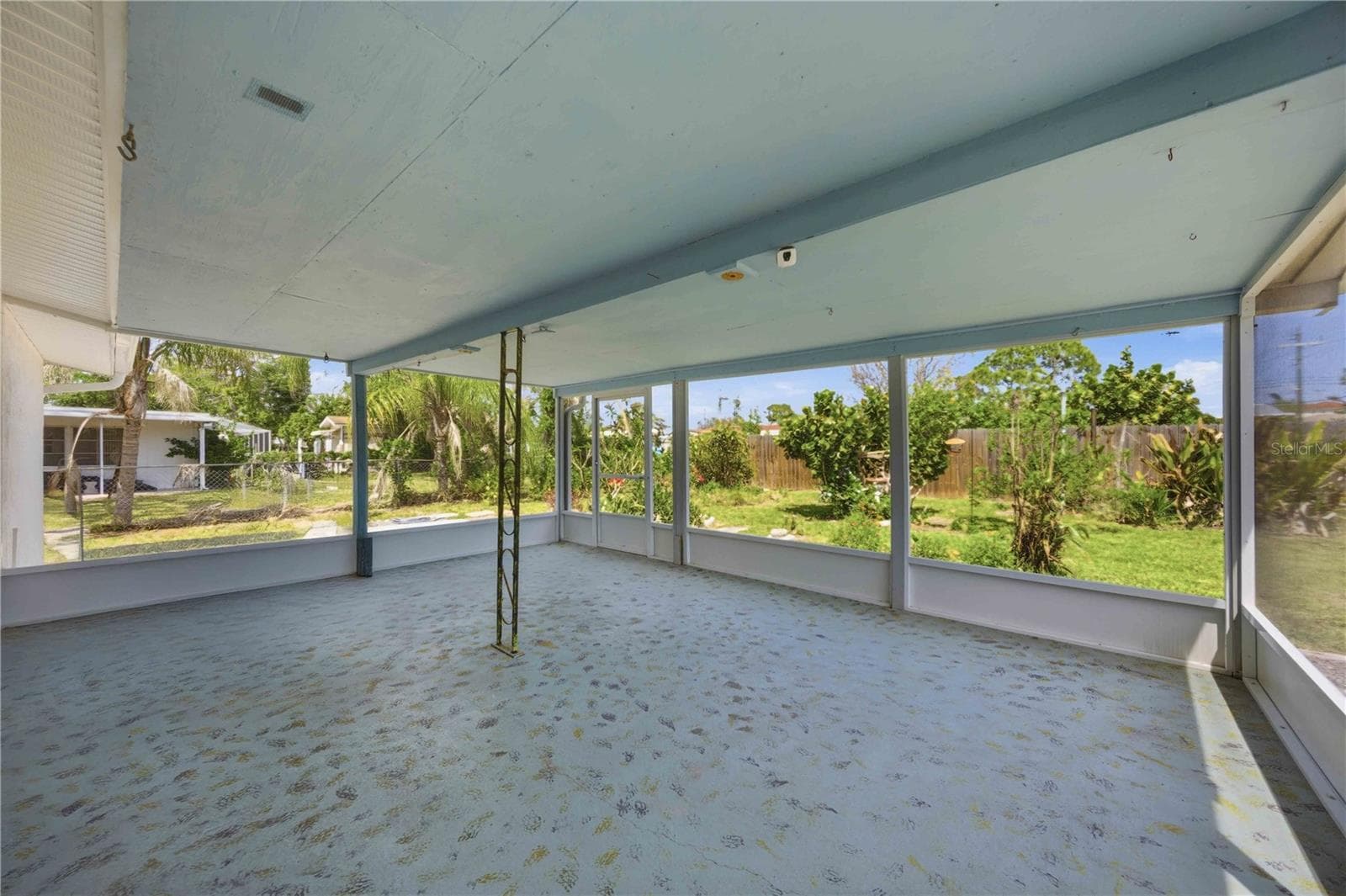 Single Family Residence at 917 CHURCH ST, VENICE, photo 4 of 66
