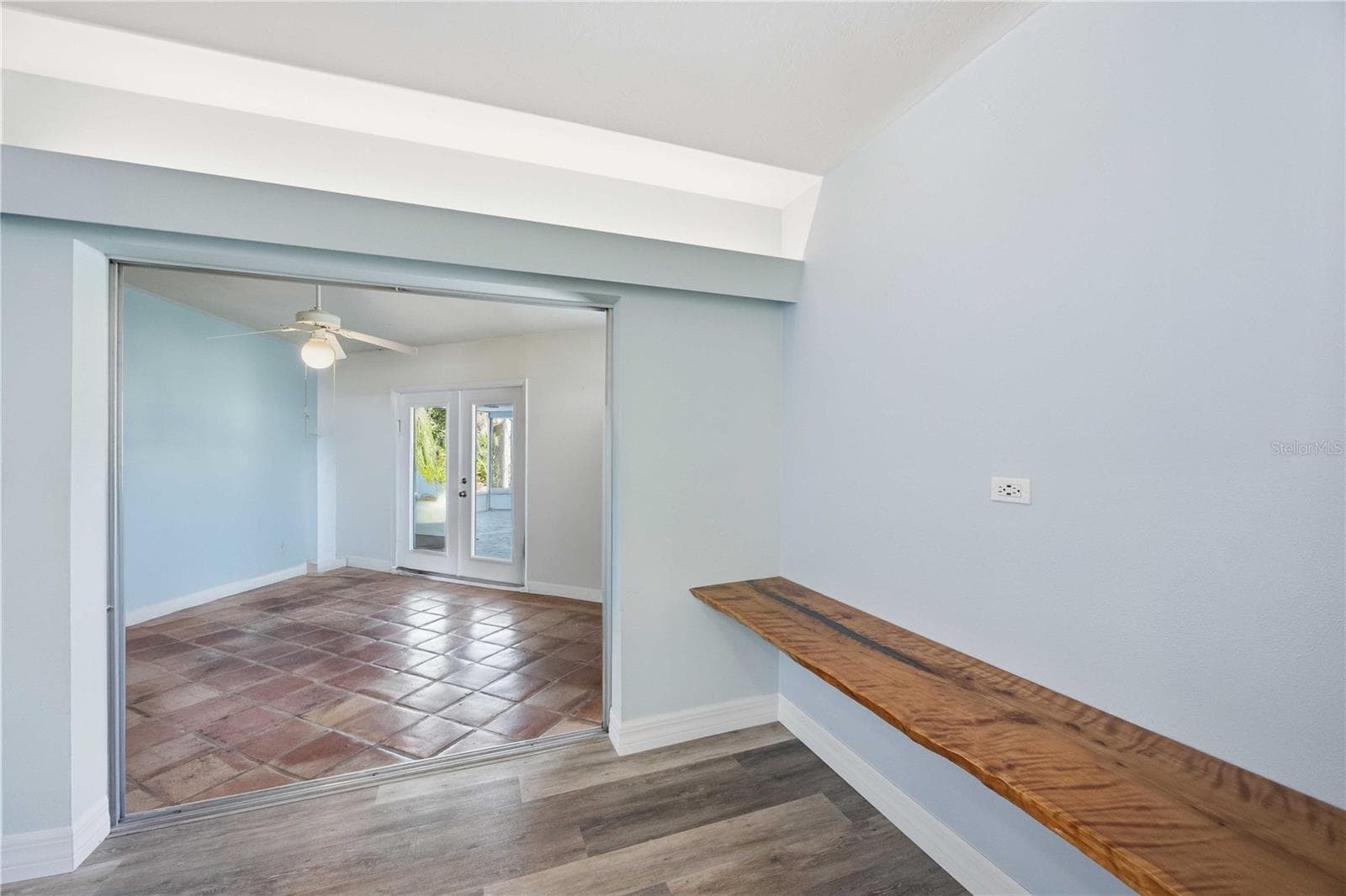 Single Family Residence at 917 CHURCH ST, VENICE, photo 9 of 66