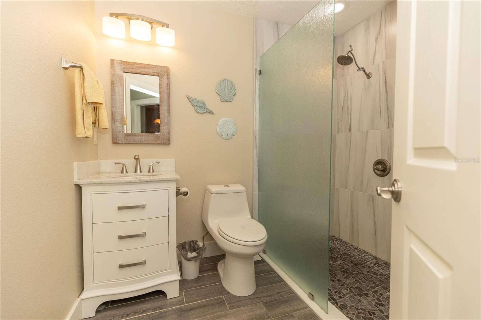 Condominium at 9203 GRIGGS RD #D302, ENGLEWOOD, photo 47 of 75