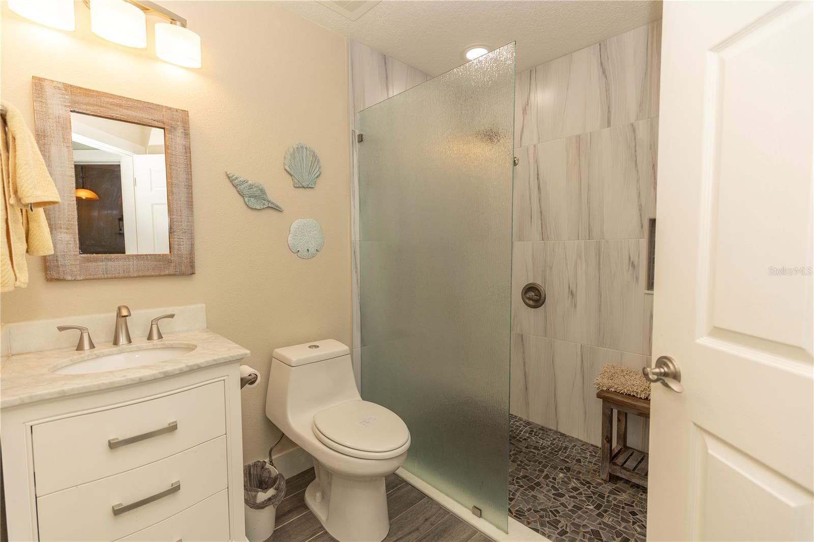 Condominium at 9203 GRIGGS RD #D302, ENGLEWOOD, photo 48 of 75