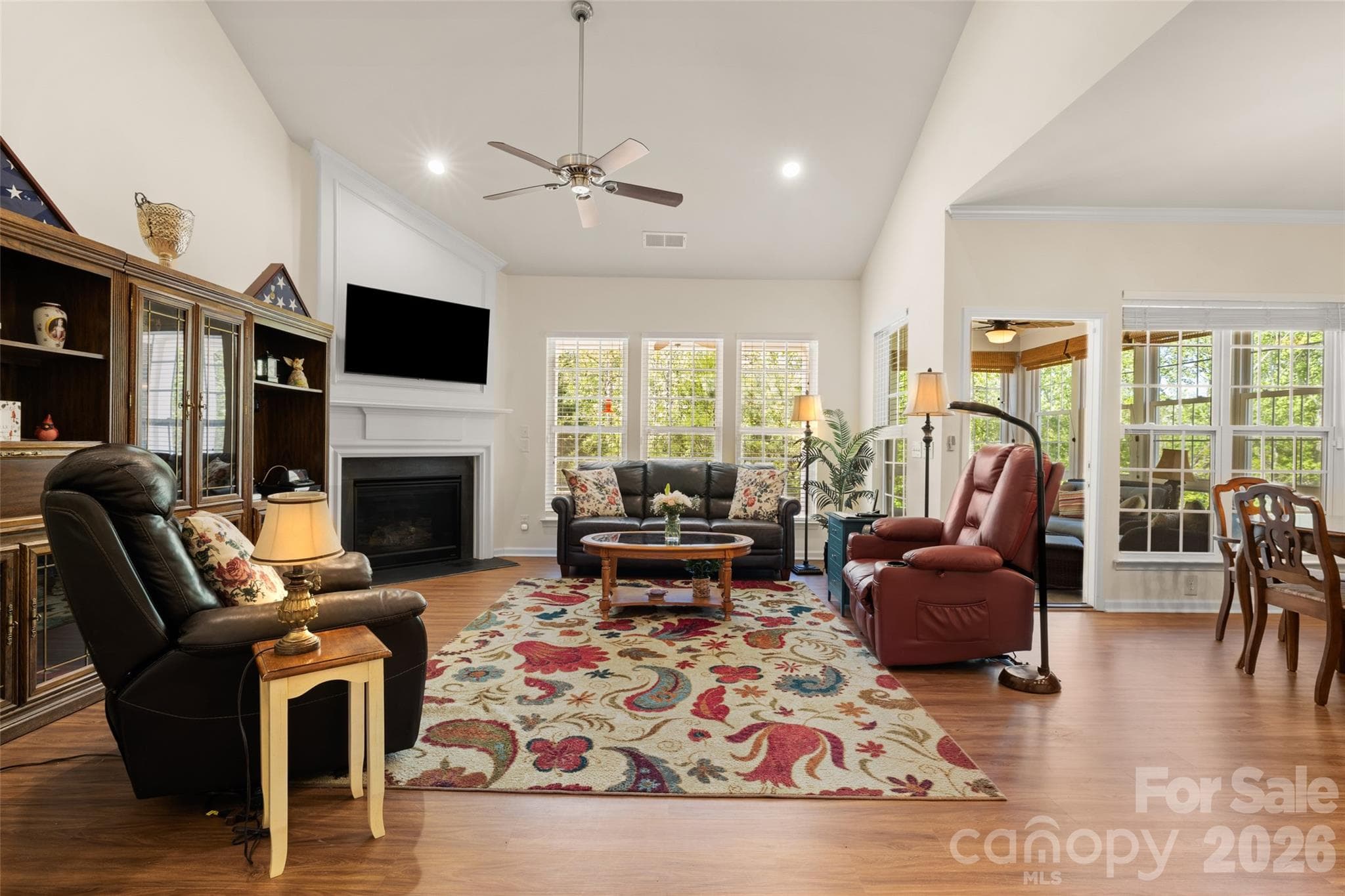Single Family Residence at 2190 Hartwell Lane, Fort Mill, photo 4 of 45