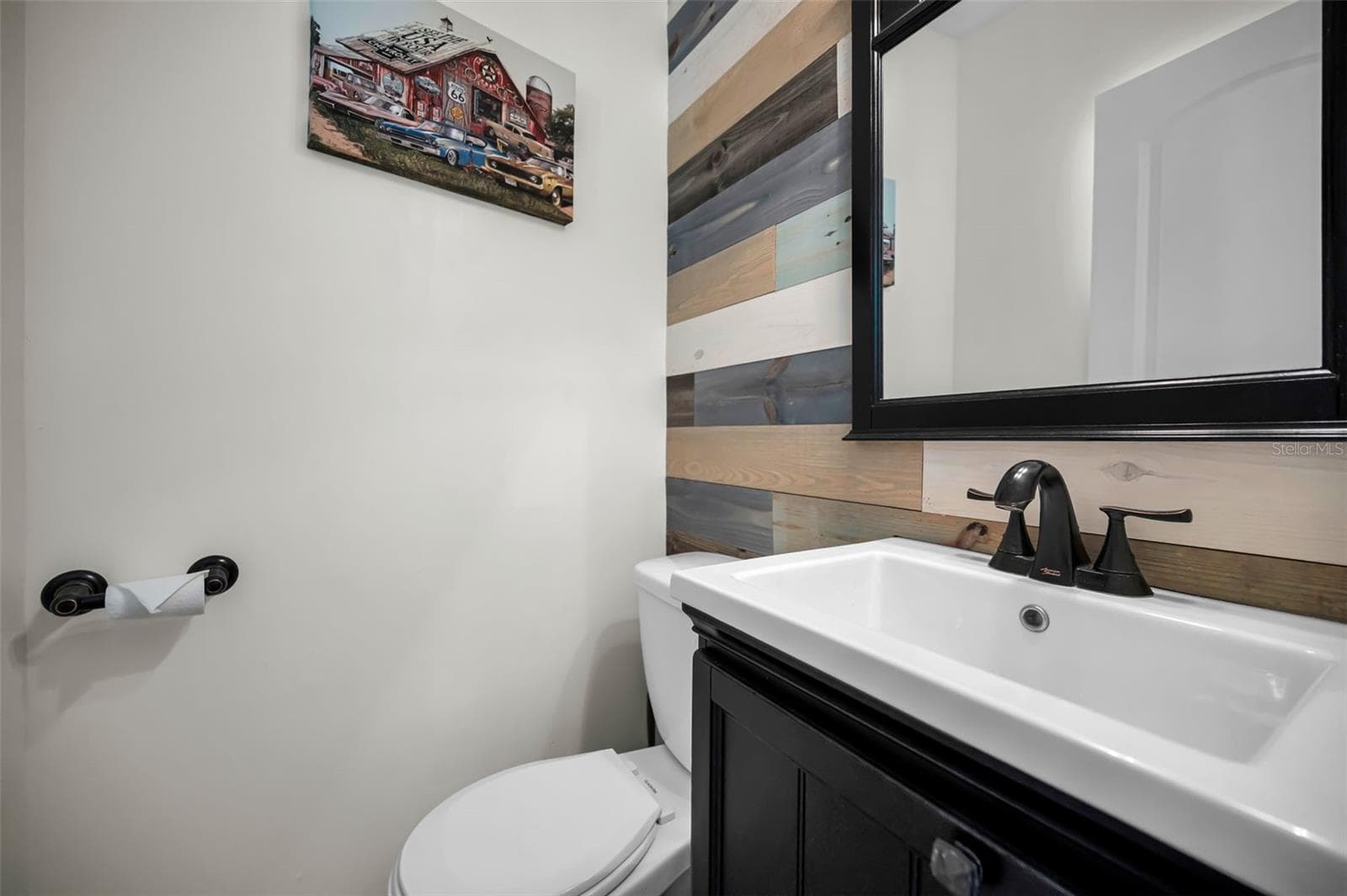 Half Bath in Laundry room - 1626 SEA BREEZE DR, TARPON SPRINGS