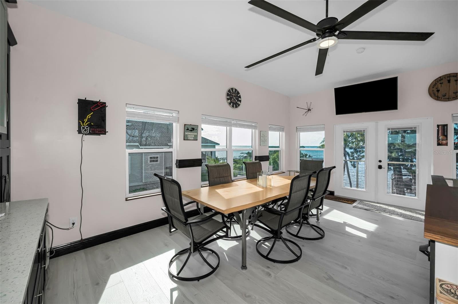 Single Family Residence at 1626 SEA BREEZE DR, TARPON SPRINGS, photo 53 of 100