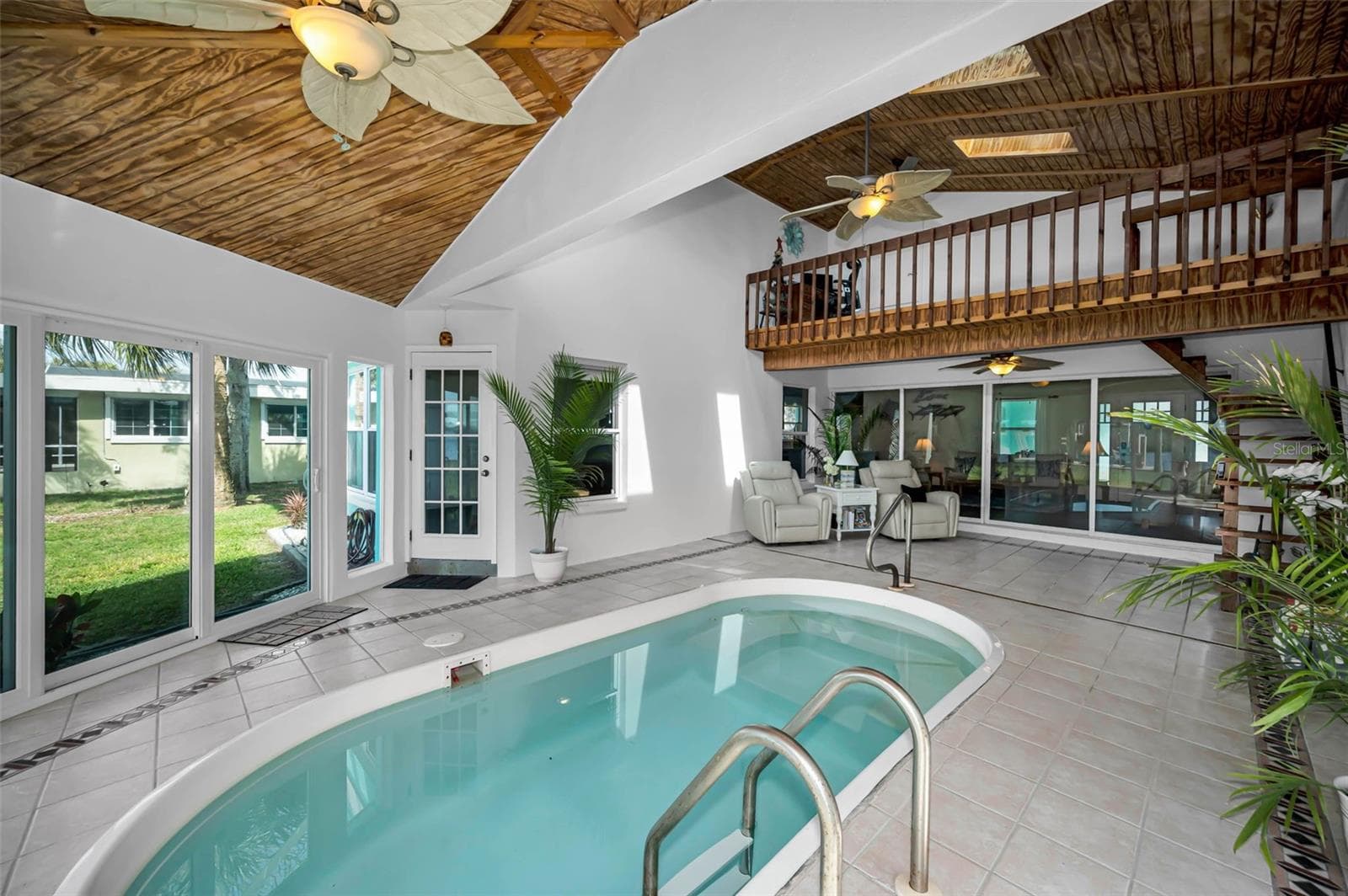 Single Family Residence at 1626 SEA BREEZE DR, TARPON SPRINGS, photo 72 of 100