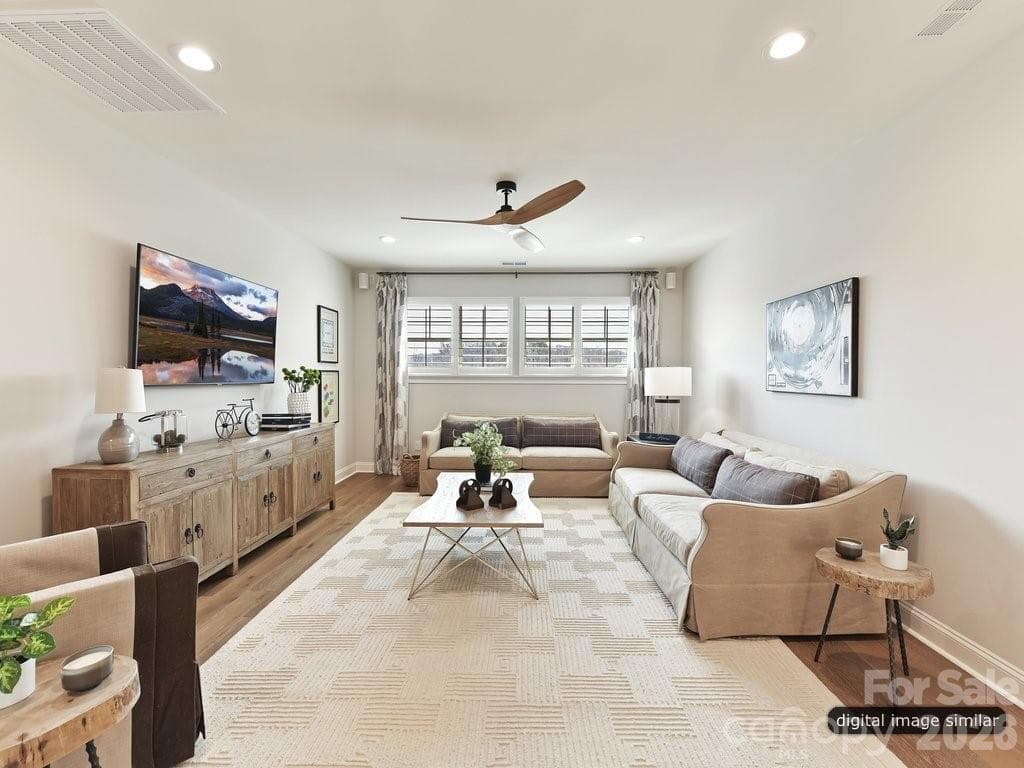 Upstairs Bonus Room - 3137 Country Club Drive, Charlotte