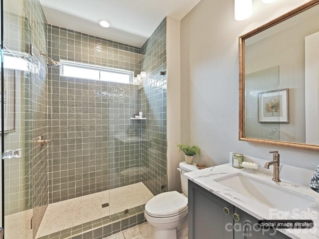 Single Family Residence at 3137 Country Club Drive, Charlotte, photo 31 of 39