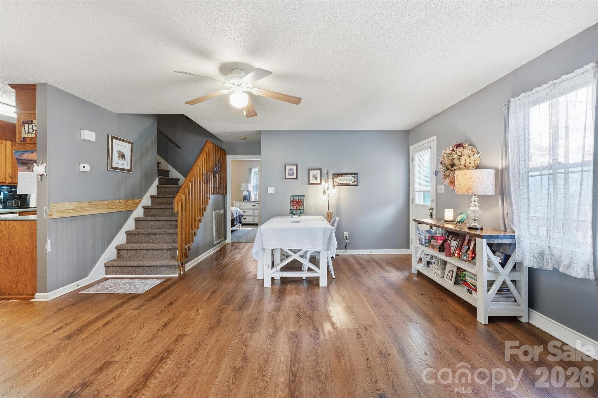 Single Family Residence at Lenoir, photo 9 of 24