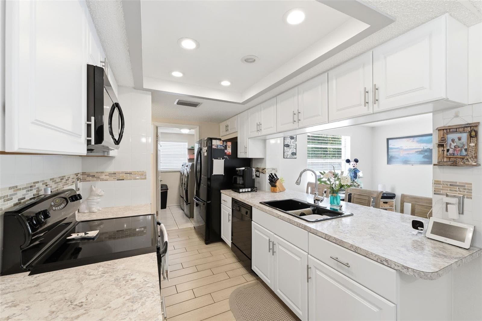 Single Family Residence at 8704 LONG BOAT LN, HUDSON, photo 12 of 33