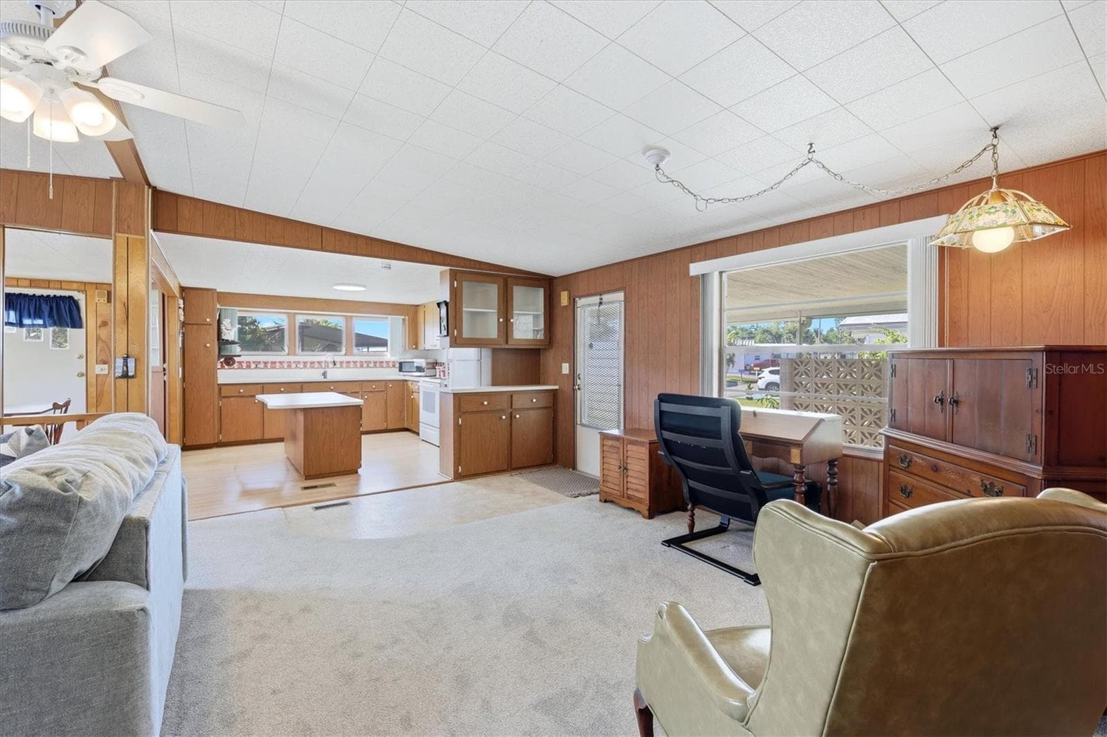 Kitchen open floor plan - 1419 41ST AVE E, ELLENTON