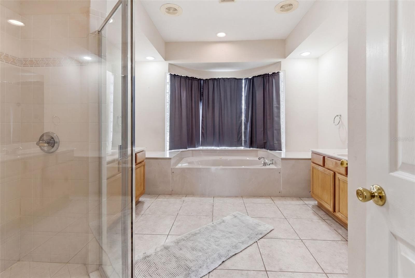 Master Bathroom - 4529 CAESAR AVE, ORLANDO
