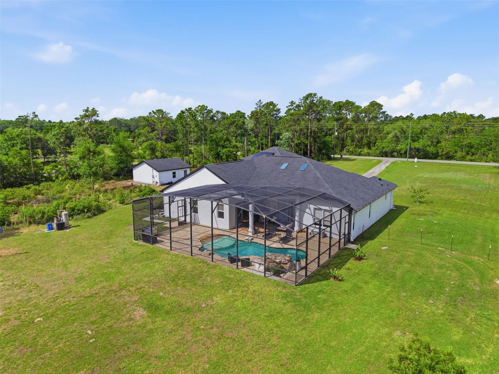Single Family Residence at 4529 CAESAR AVE, ORLANDO, photo 44 of 56