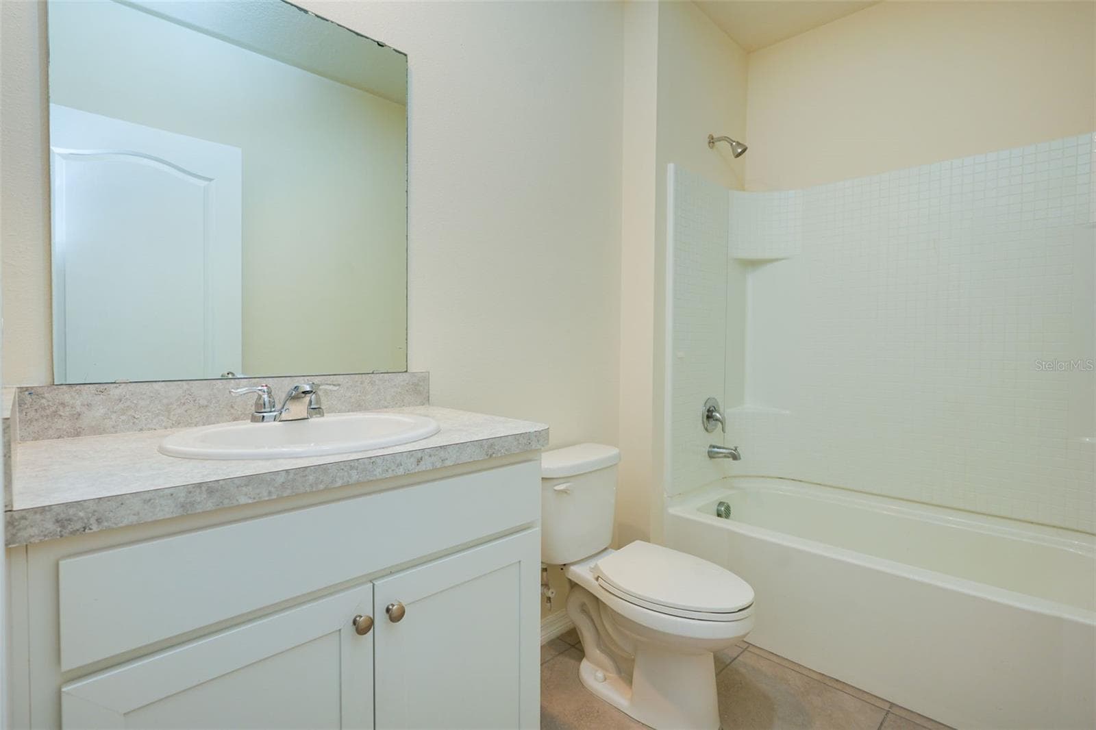 Single Family Residence at 660 COTULLA DR, KISSIMMEE, photo 12 of 25