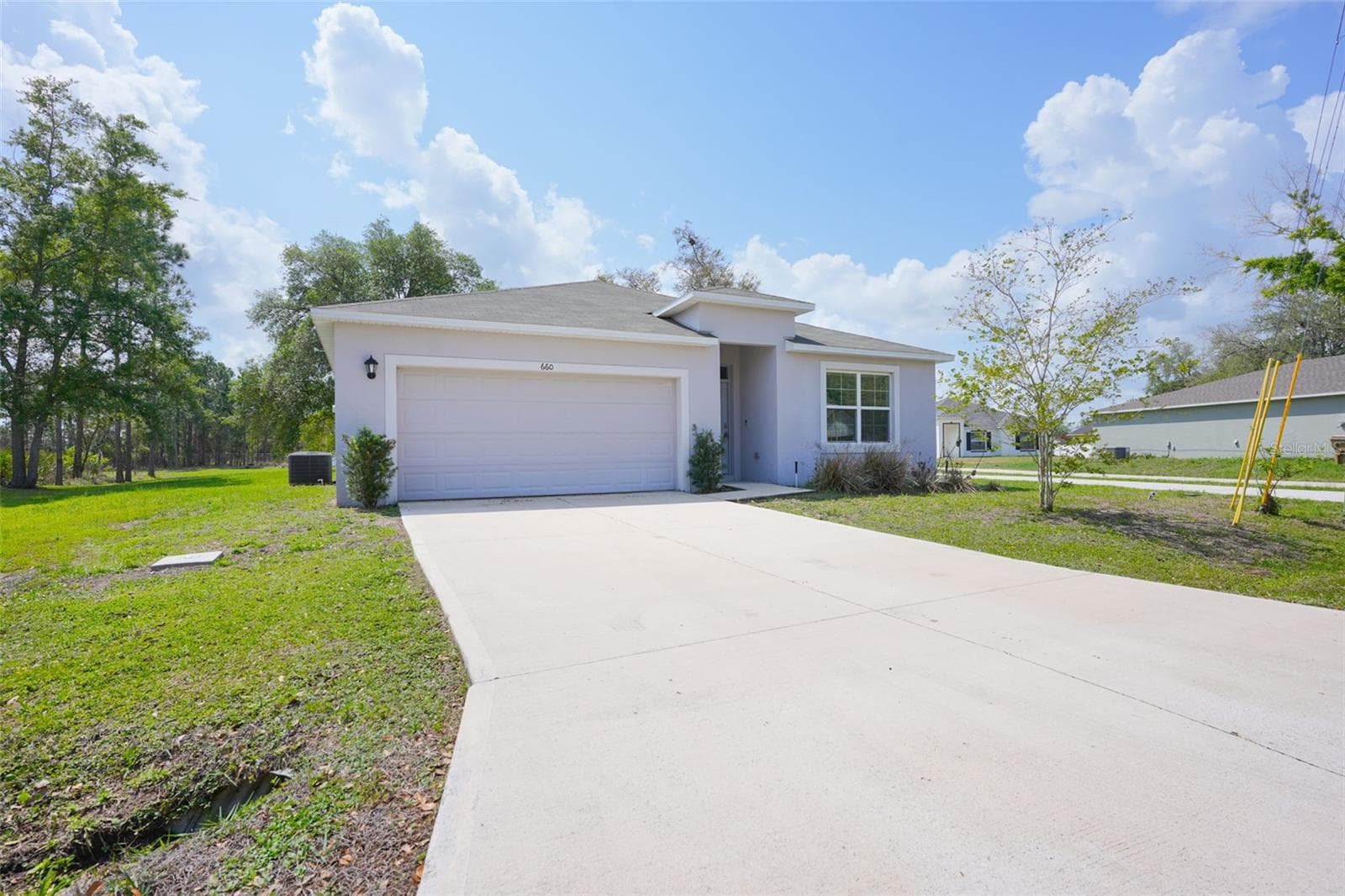 660 COTULLA DR