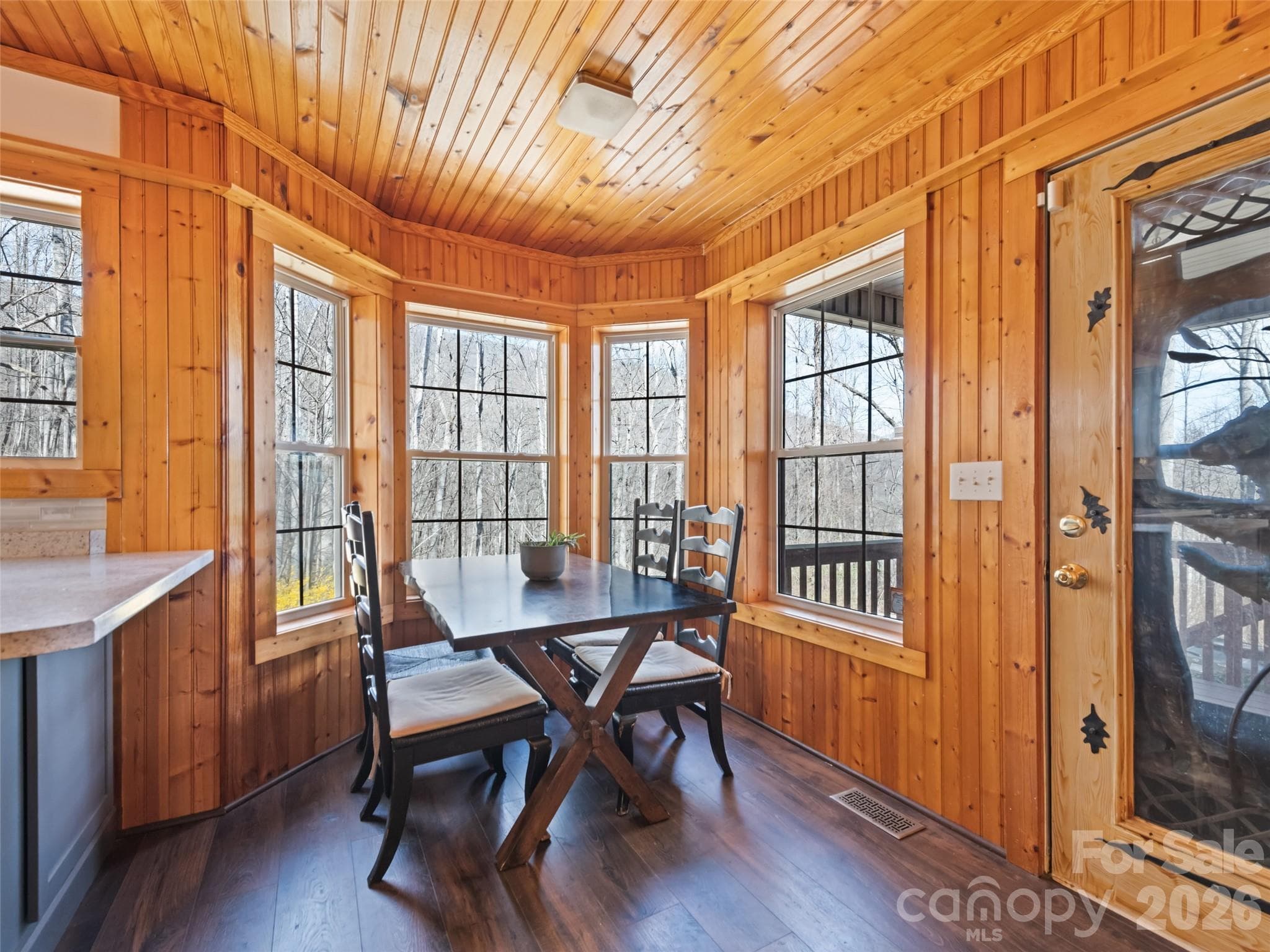 Dining Space - 401 Tipstill Cove, Waynesville
