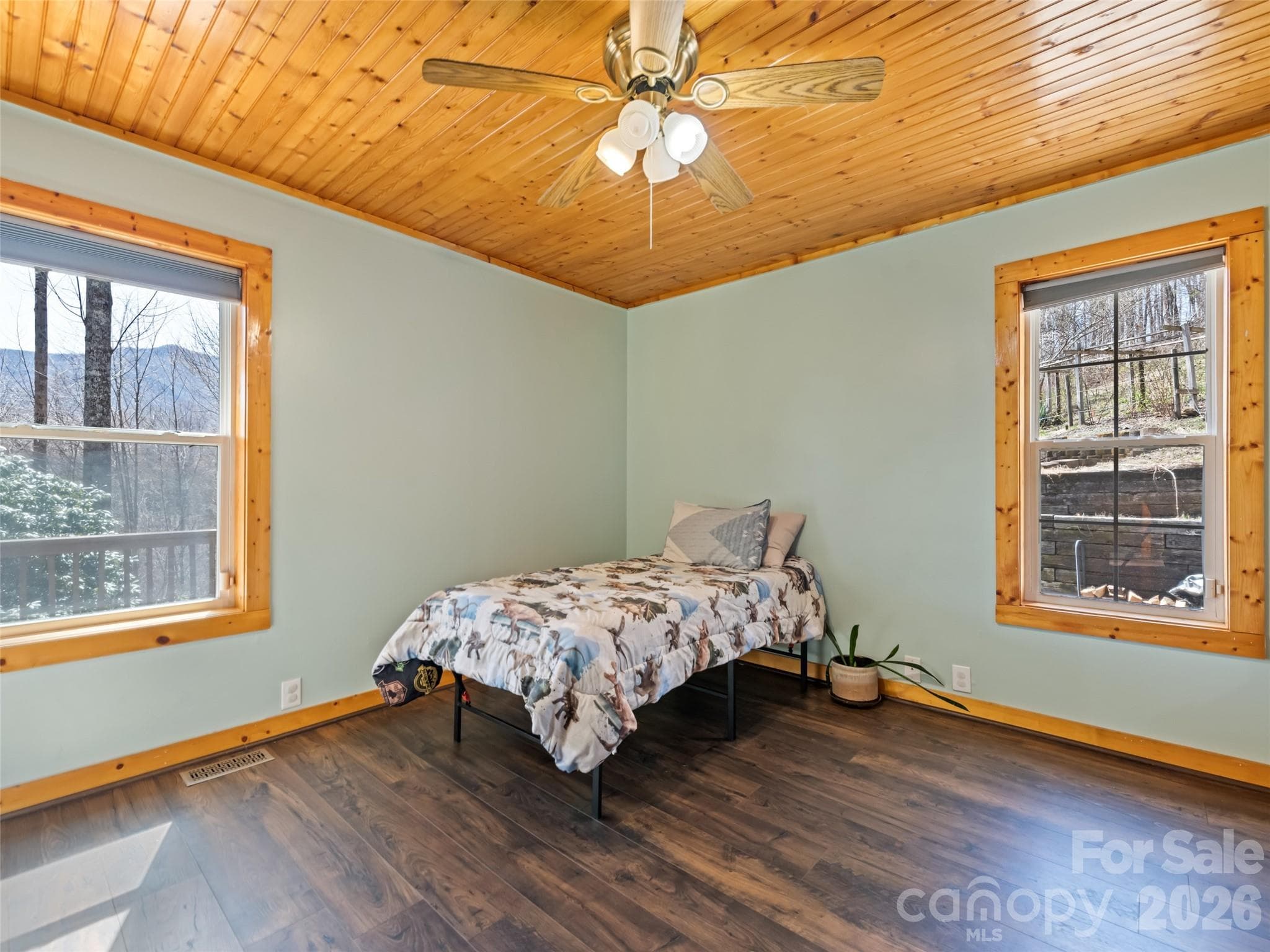 Third Bedroom - 401 Tipstill Cove, Waynesville