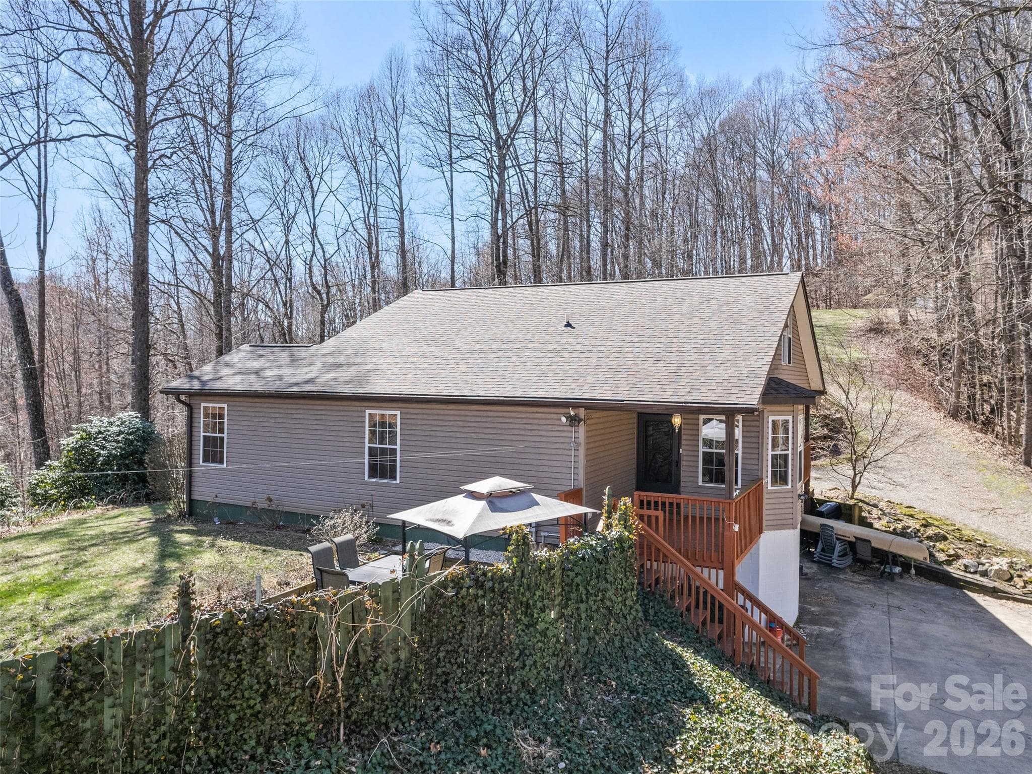 Single Family Residence at 401 Tipstill Cove, Waynesville, photo 37 of 40