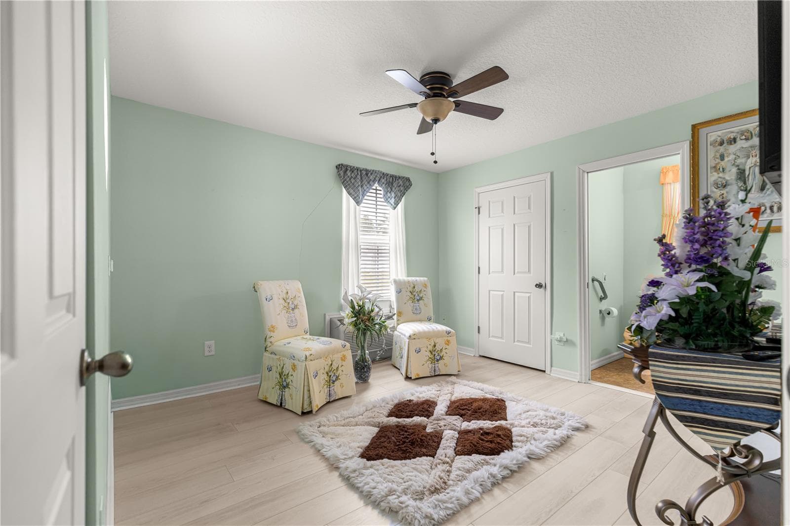 Manufactured Home at 9630 SE 165TH LN, SUMMERFIELD, photo 10 of 19
