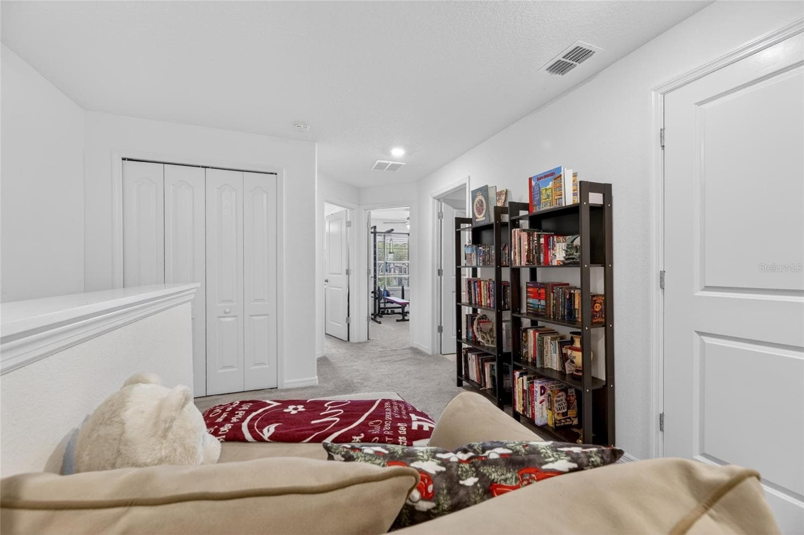 Loft - 5084 FORUM BLVD, HOLIDAY