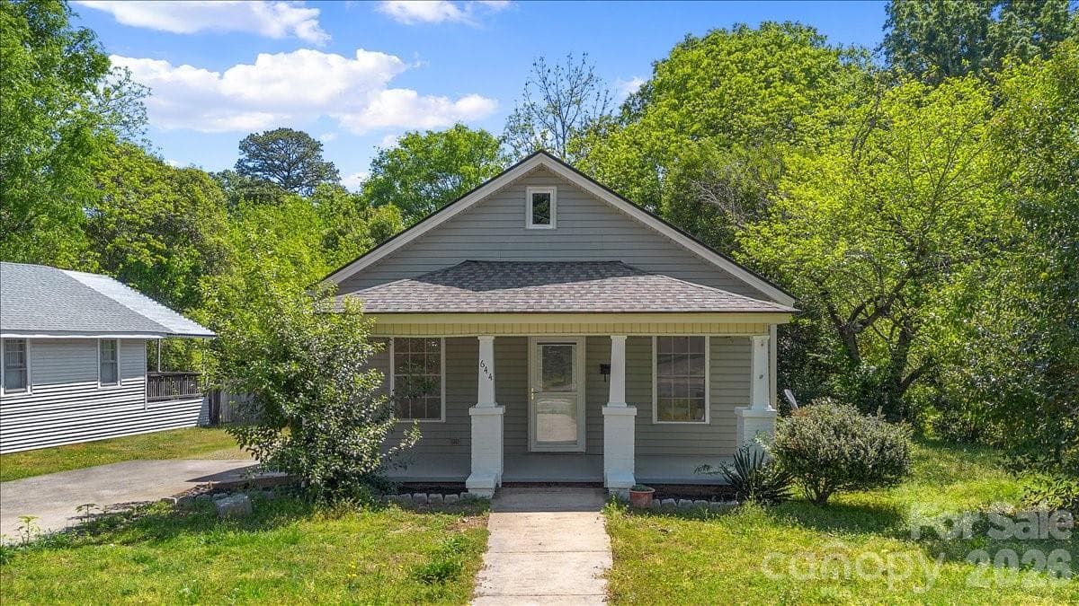 Single Family Residence at Rock Hill, photo 2 of 23