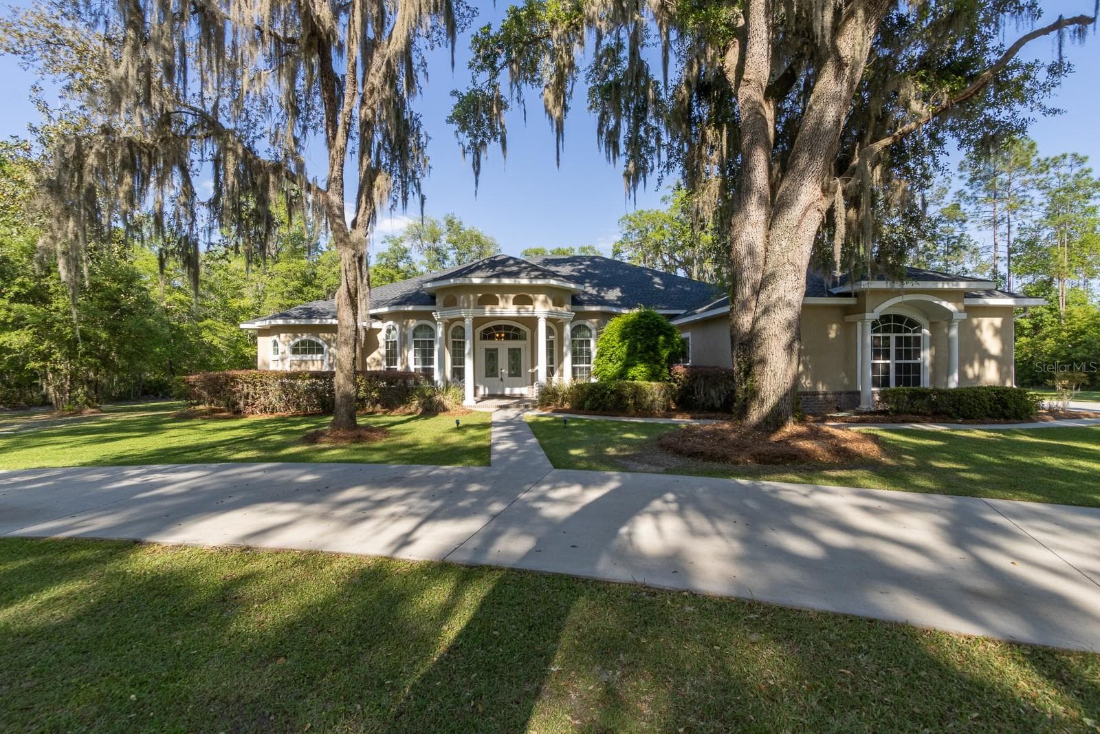 Single Family Residence at 163 NW AMBER CT, LAKE CITY, photo 2 of 80