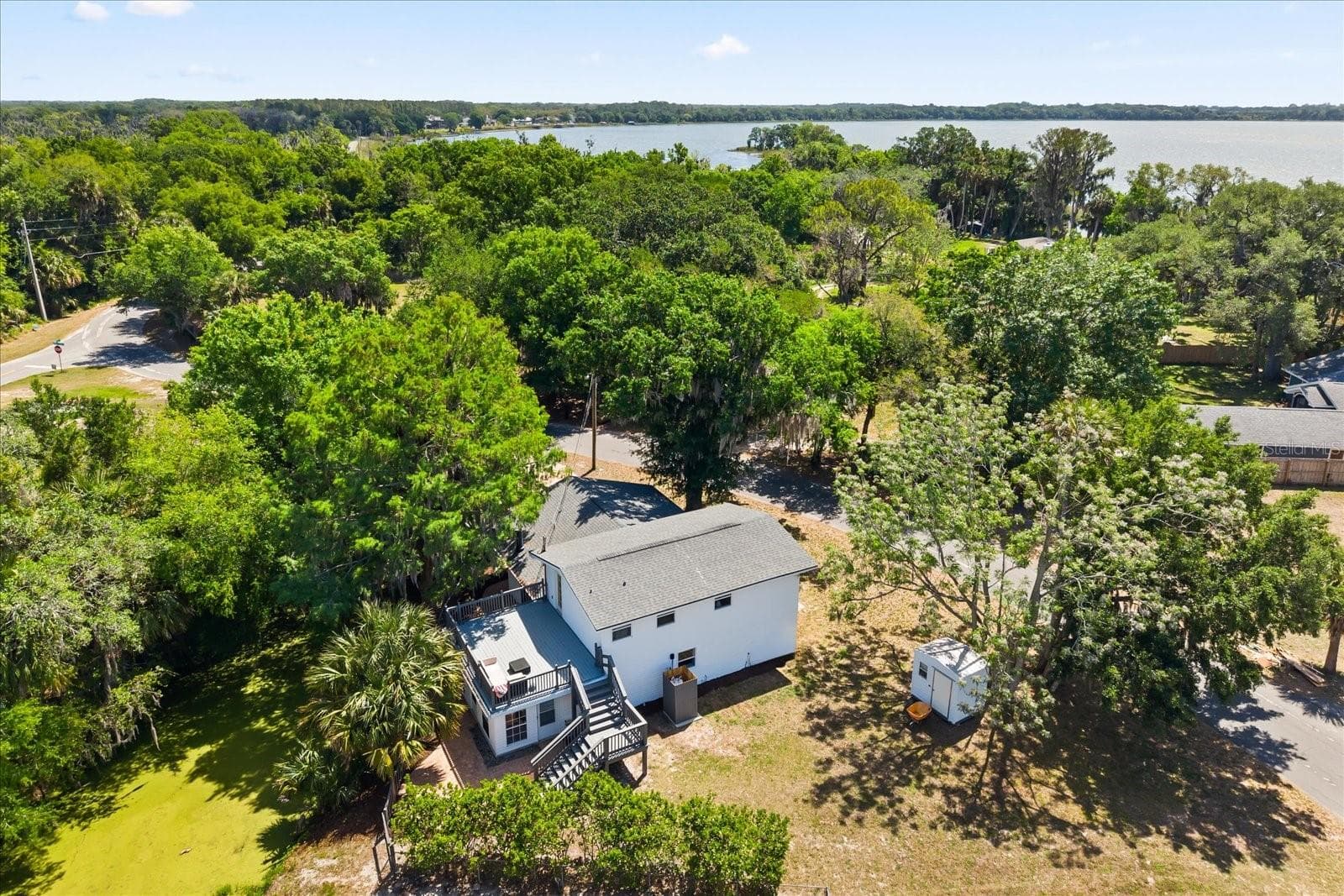 Single Family Residence at 7247 TREASURE ISLAND RD, LEESBURG, photo 3 of 35