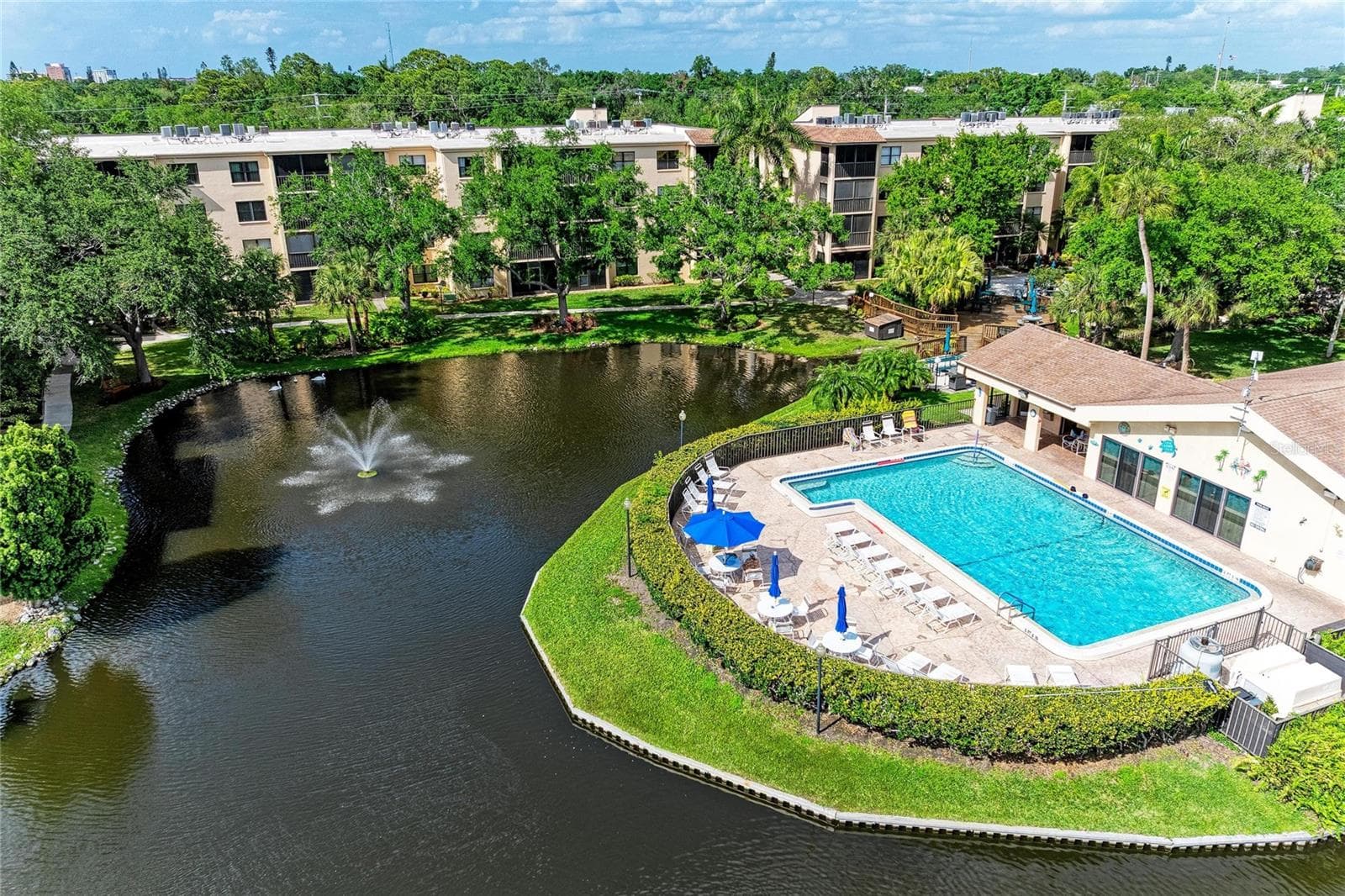 Condominium at 625 30TH AVE W #G203, BRADENTON, photo 3 of 54