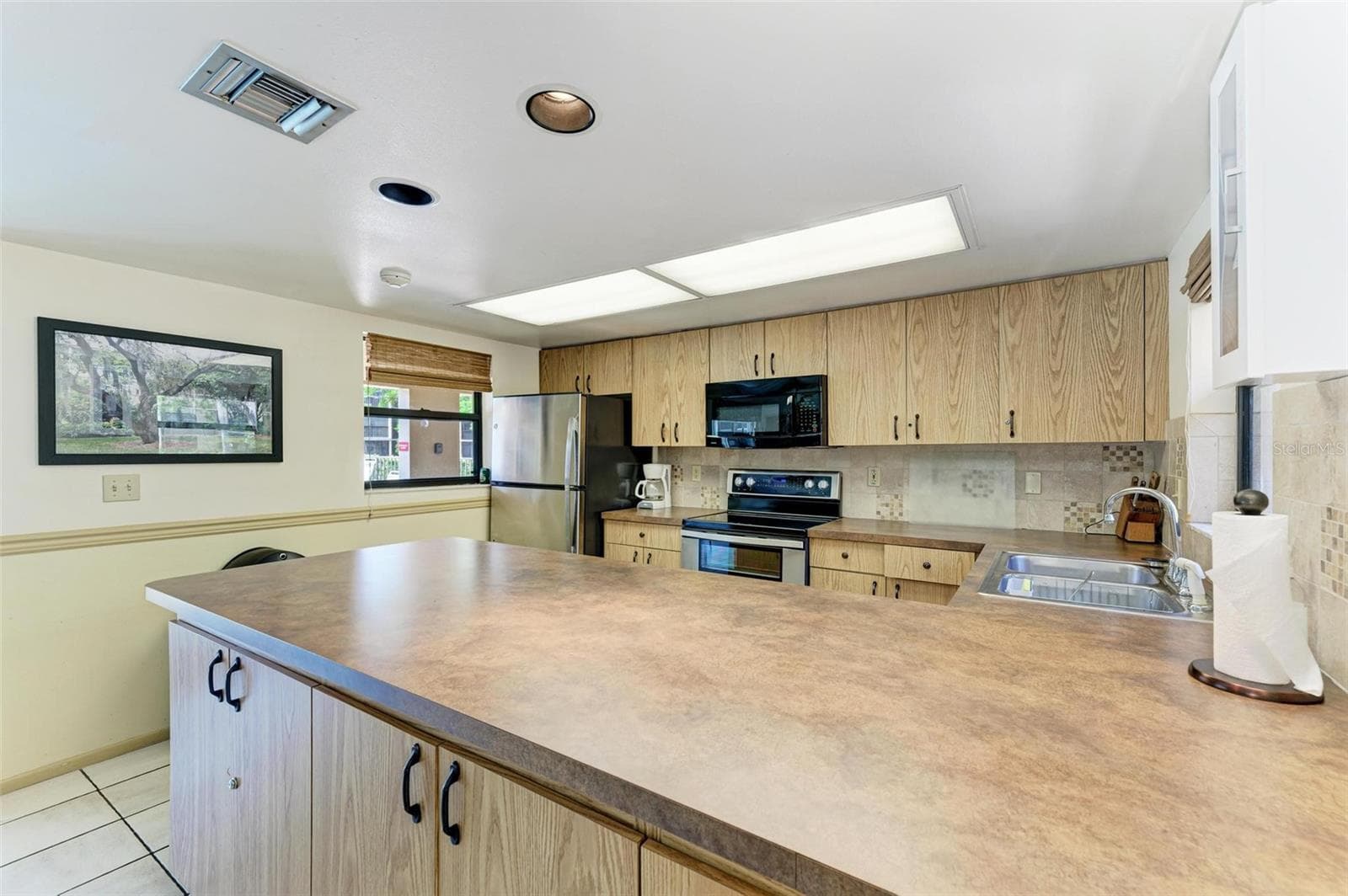 Condominium at 625 30TH AVE W #G203, BRADENTON, photo 48 of 54