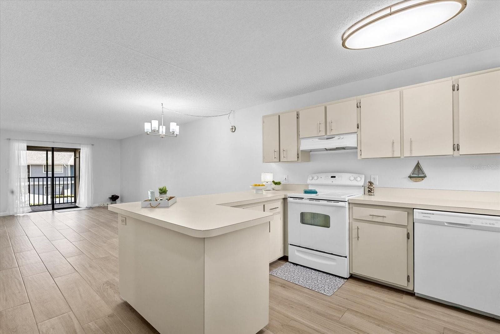 Condominium at 6033 34TH ST W #28, BRADENTON, photo 3 of 33