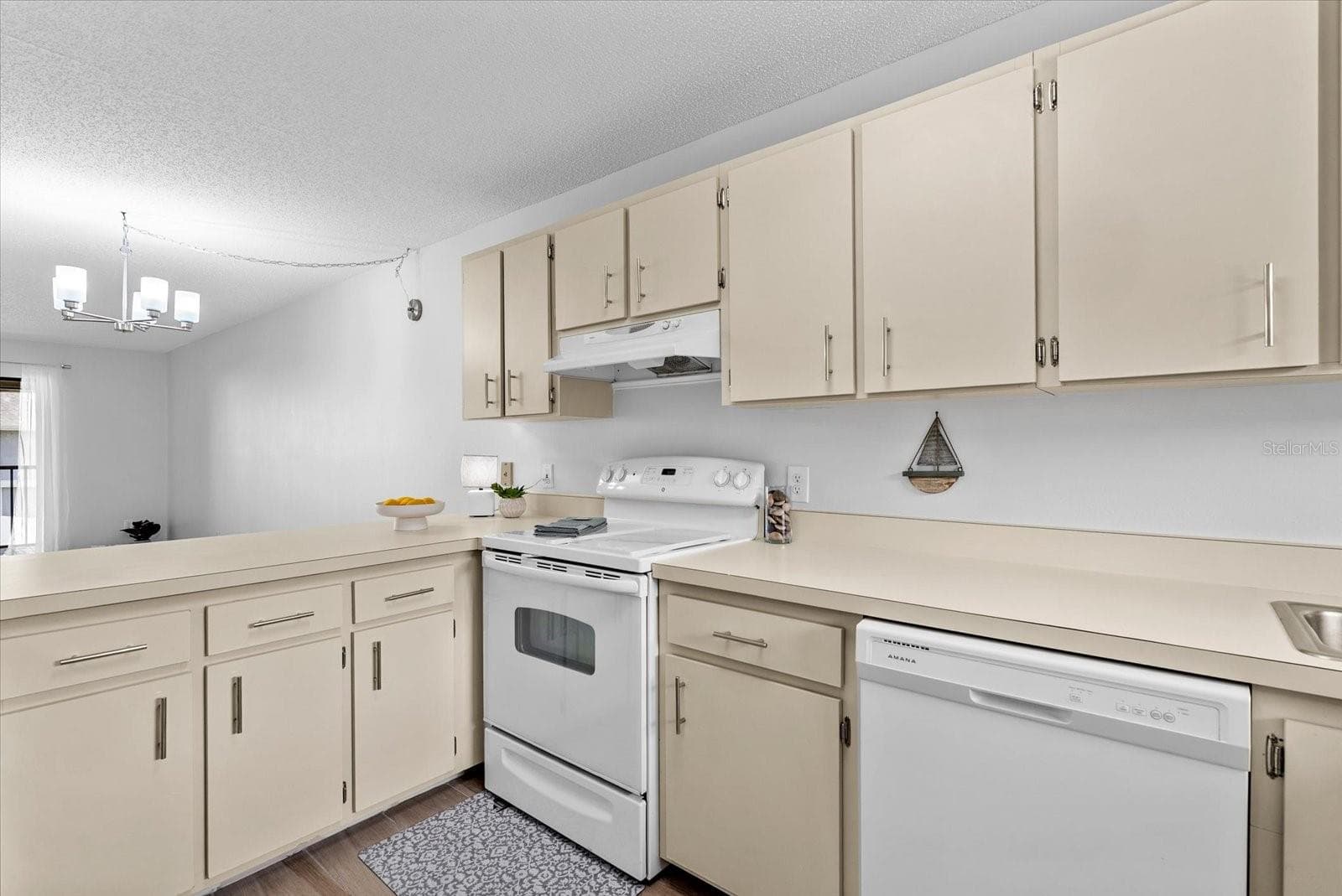 Condominium at 6033 34TH ST W #28, BRADENTON, photo 5 of 33
