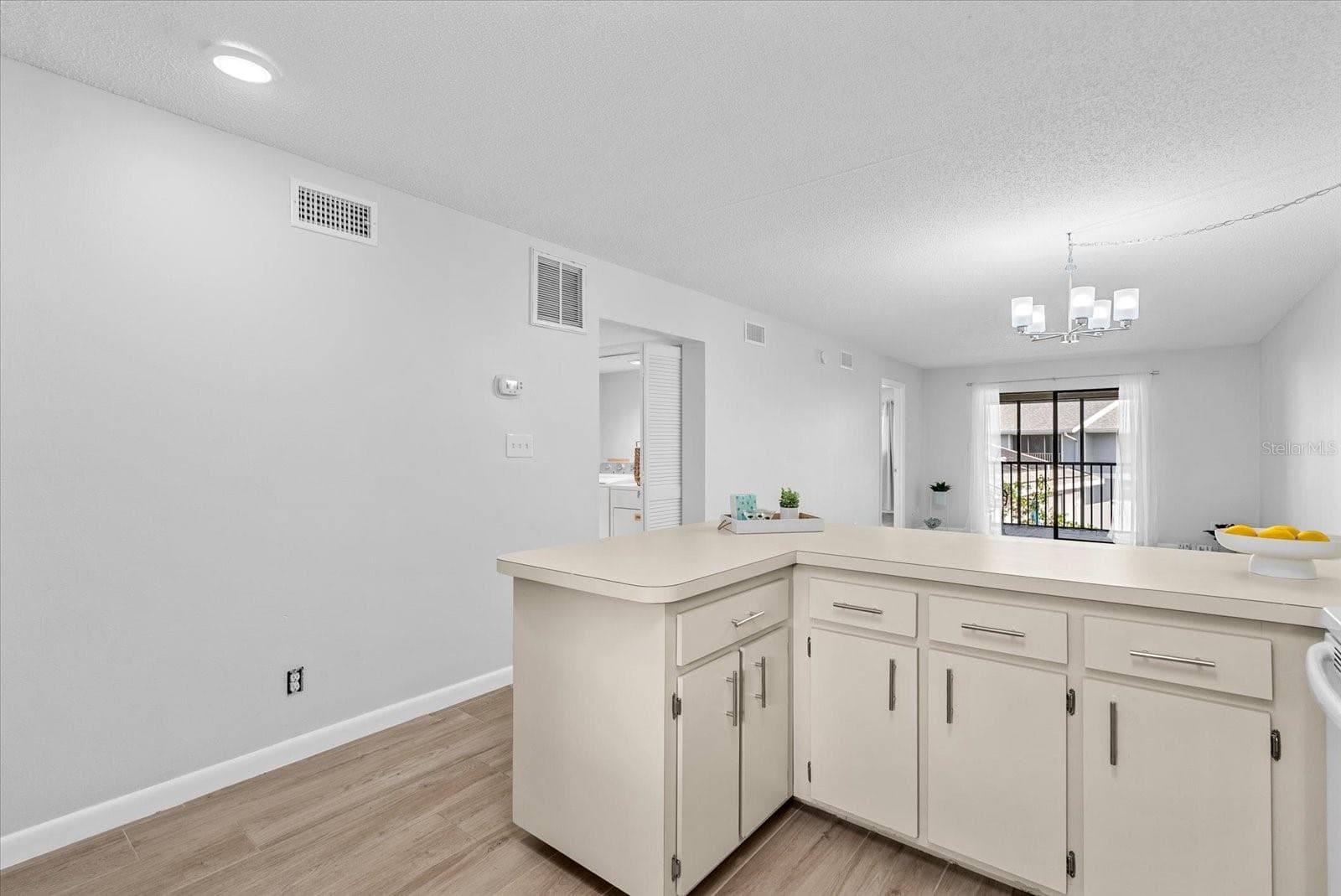 Condominium at 6033 34TH ST W #28, BRADENTON, photo 6 of 33