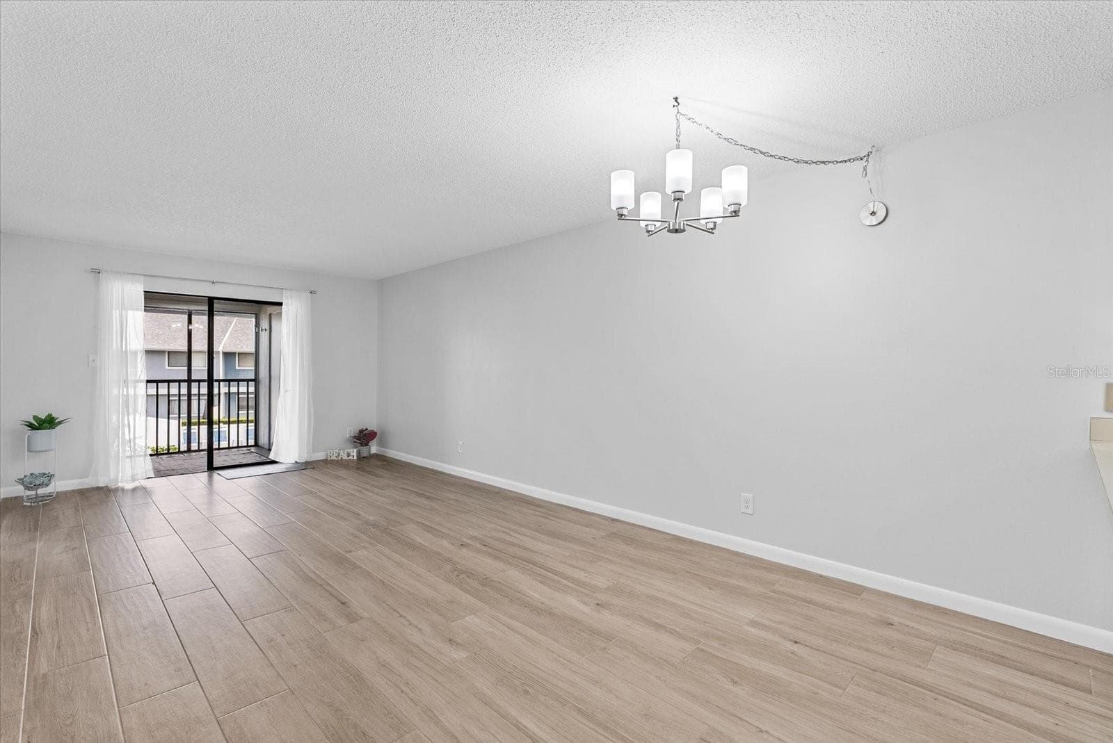 Condominium at 6033 34TH ST W #28, BRADENTON, photo 8 of 33