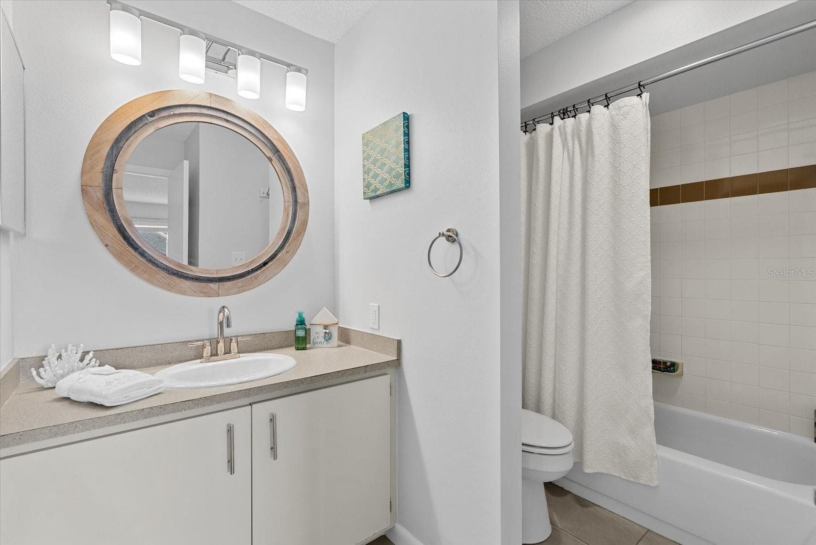 Condominium at 6033 34TH ST W #28, BRADENTON, photo 19 of 33