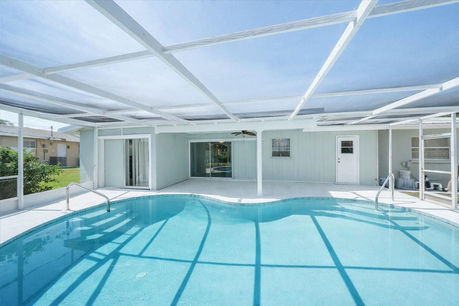 Virtually Enhanced - 2534 WANETA DR, SARASOTA