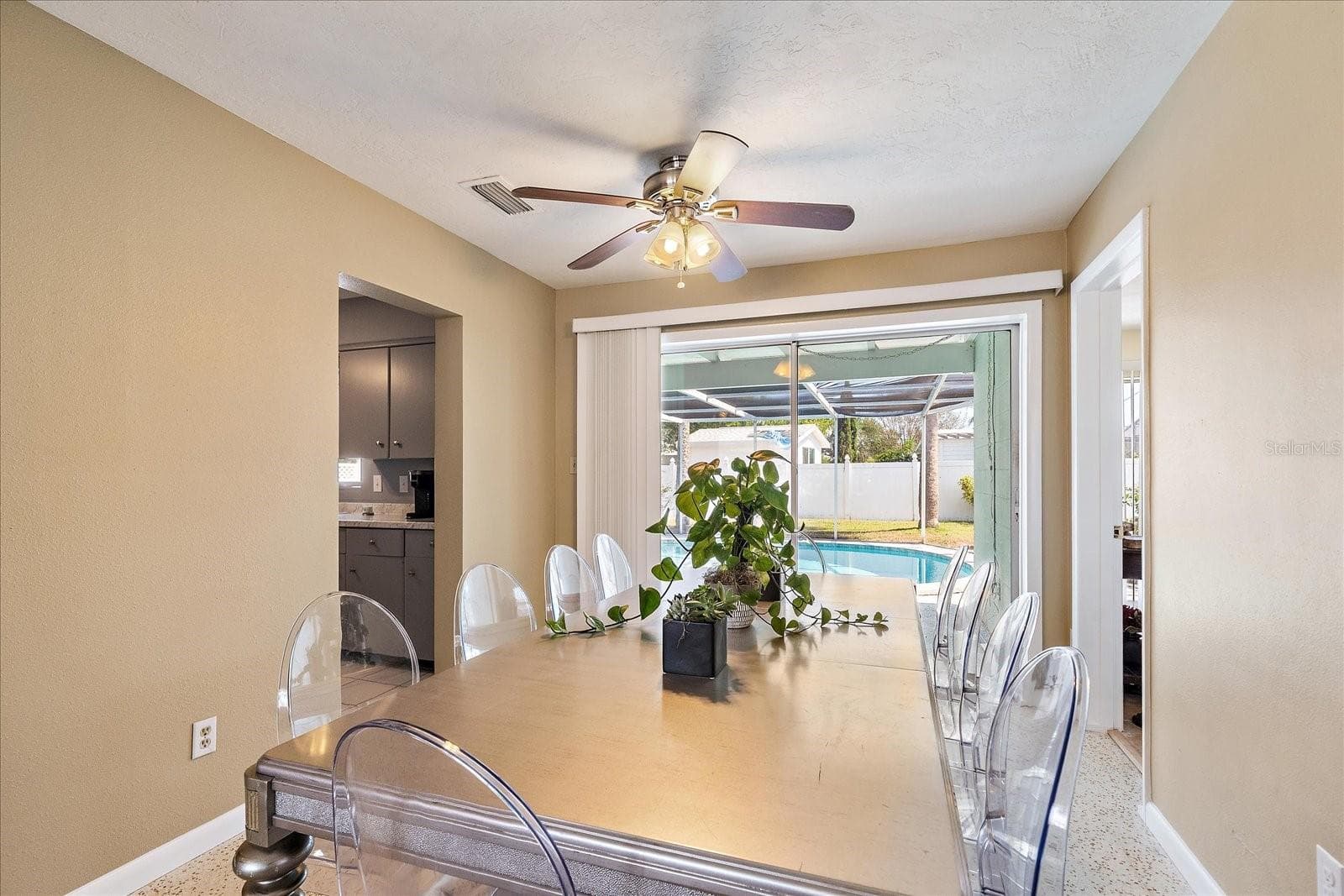 Dining Room - 2534 WANETA DR, SARASOTA