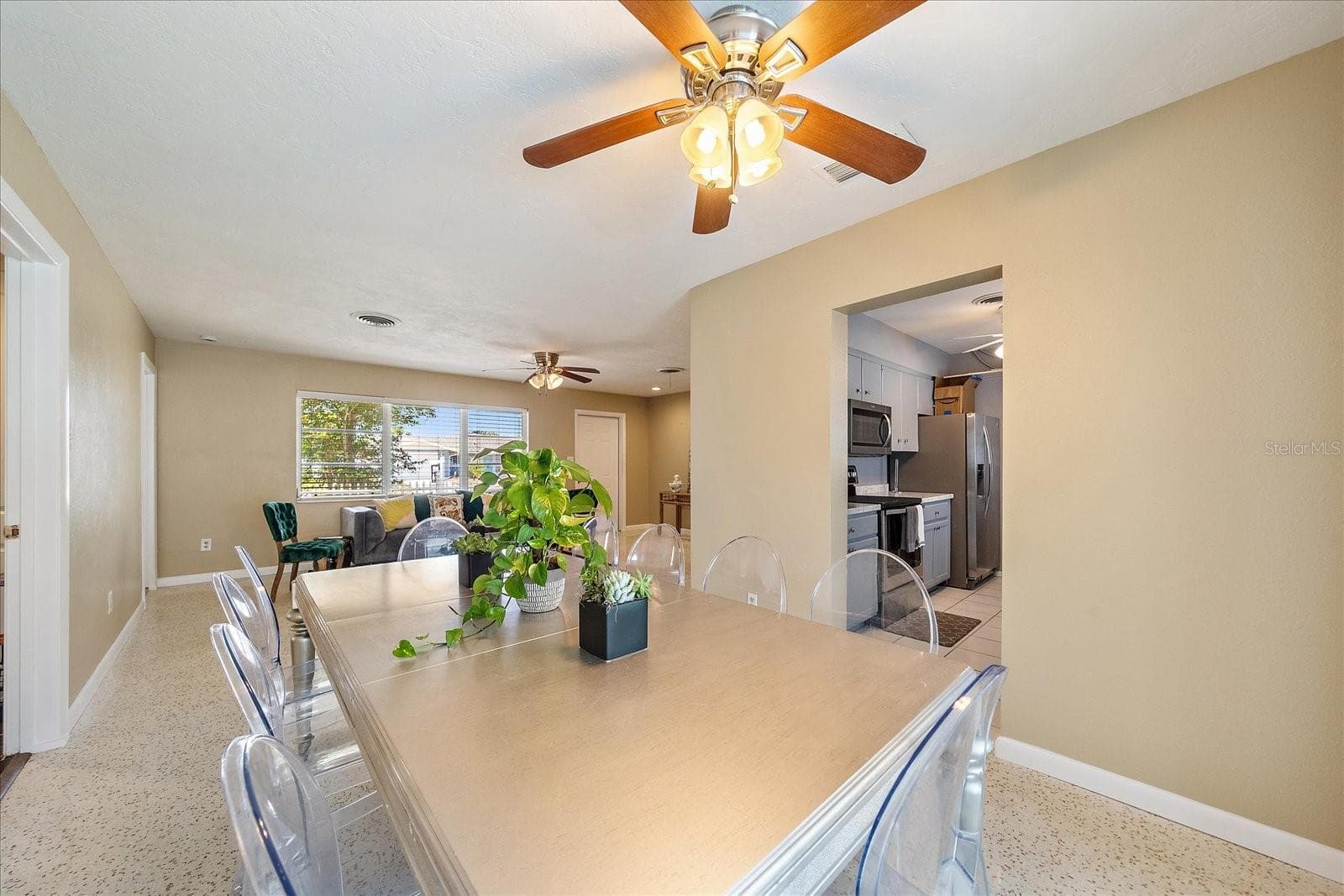 Single Family Residence at 2534 WANETA DR, SARASOTA, photo 6 of 28