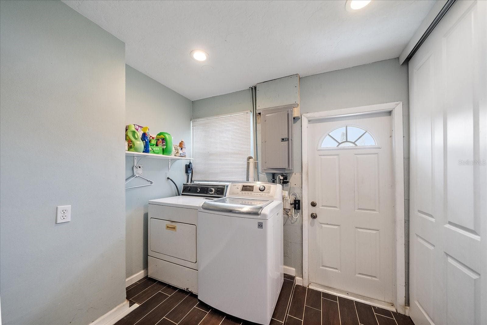 Laundry Room - 2534 WANETA DR, SARASOTA
