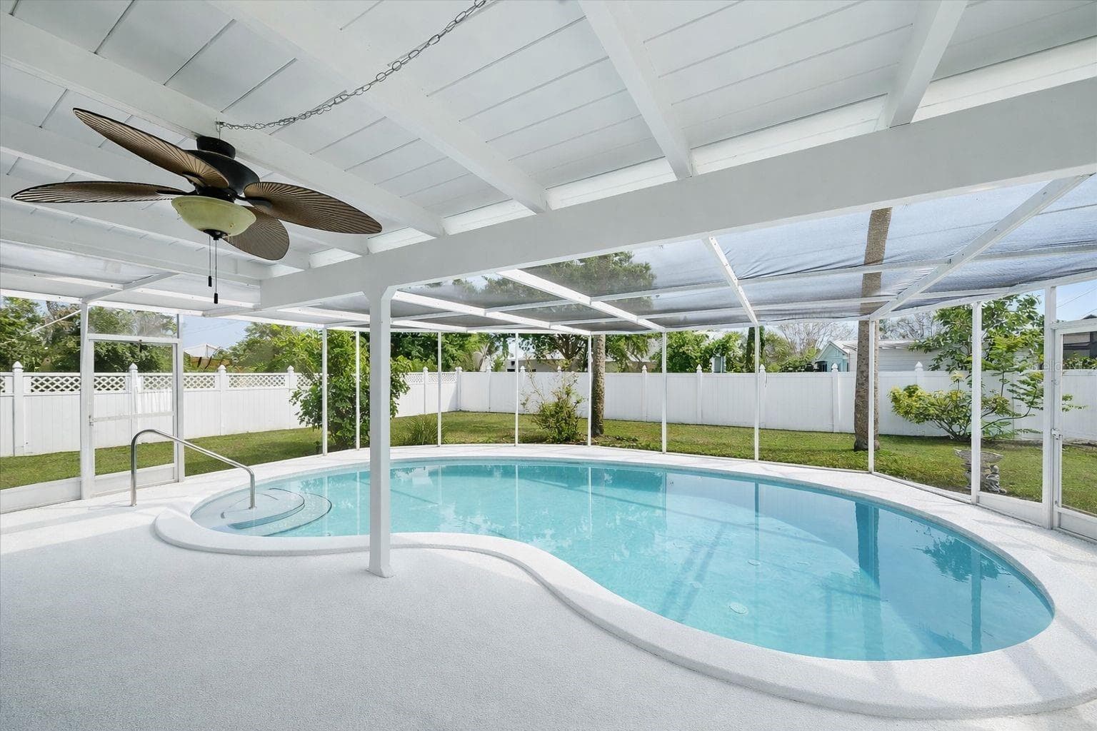 Virtually Enhanced - 2534 WANETA DR, SARASOTA