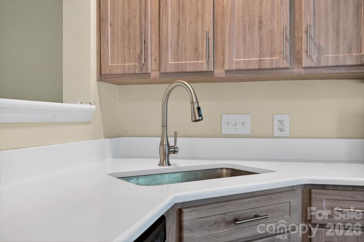 Townhouse at Charlotte, photo 15 of 39