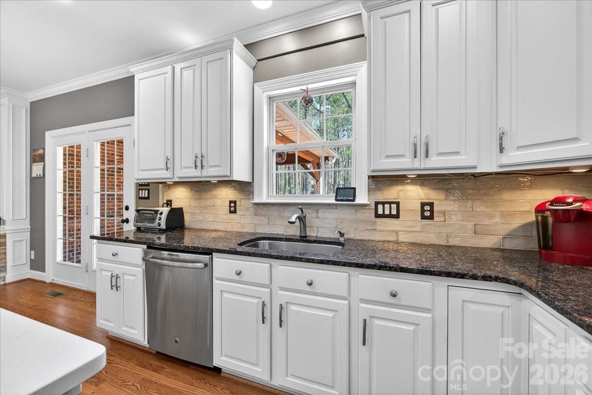 Kitchen - 12532 Overlook Mountain Drive, Charlotte