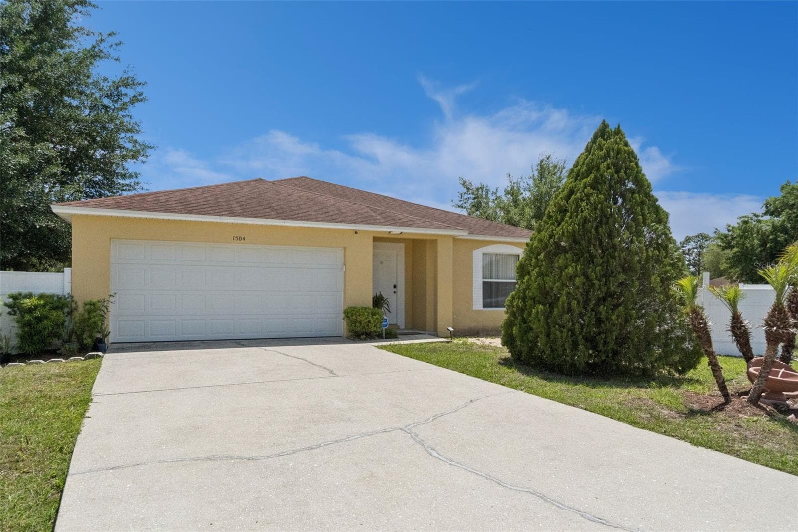 1504 FORT MEADE PL