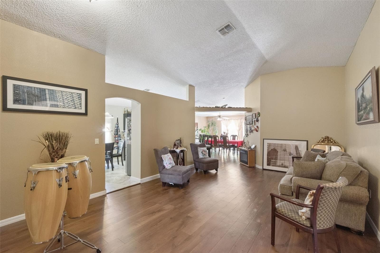 Single Family Residence at 1504 FORT MEADE PL, KISSIMMEE, photo 3 of 19