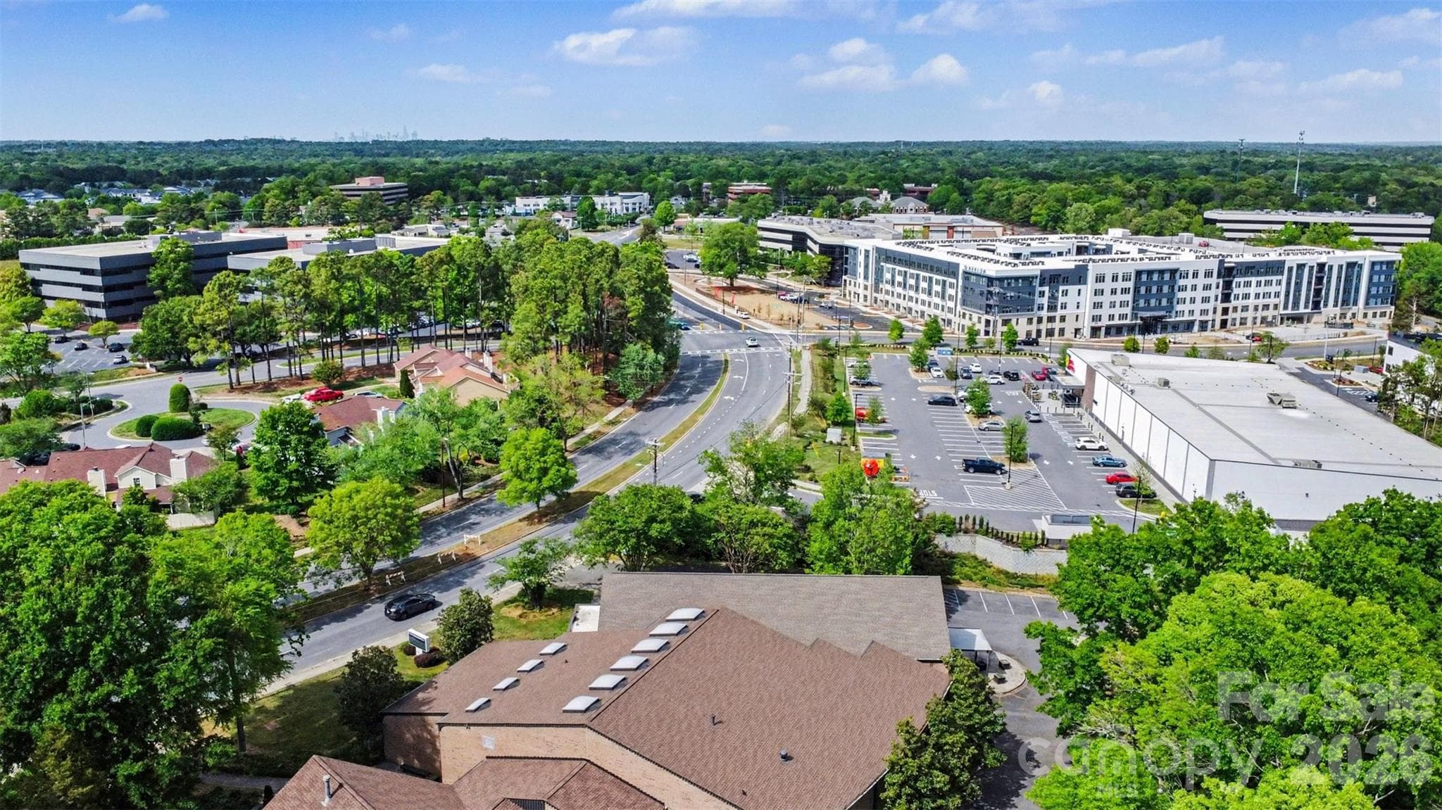 Condominium at Carmel Chace, Charlotte, photo 26 of 28