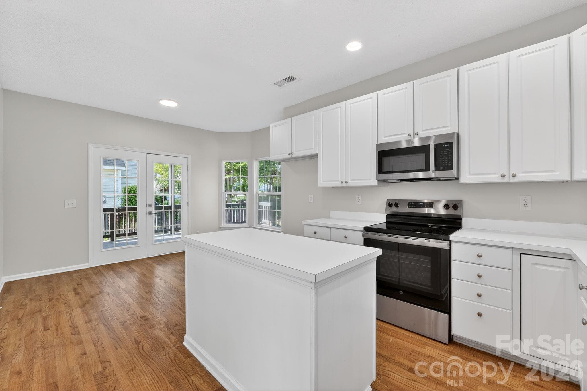 Single Family Residence at Charlotte, photo 6 of 21