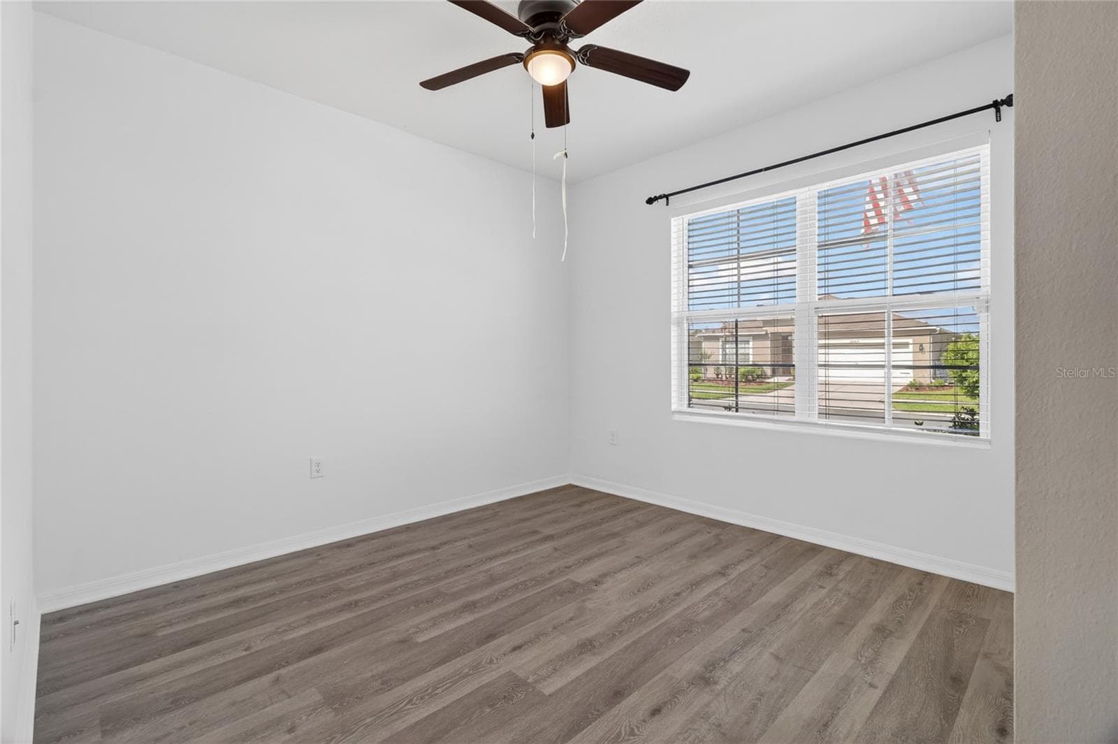 Single Family Residence at 2658 GRANDBURY GROVE RD, LAKELAND, photo 6 of 34