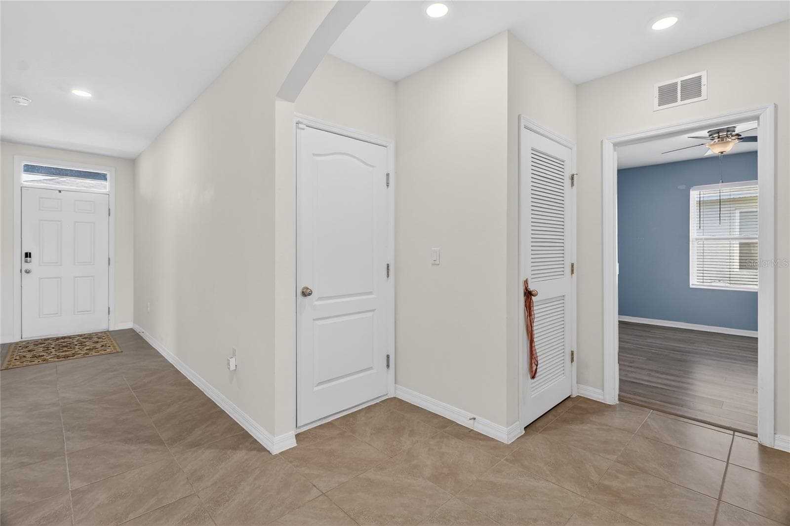 Single Family Residence at 2658 GRANDBURY GROVE RD, LAKELAND, photo 15 of 34