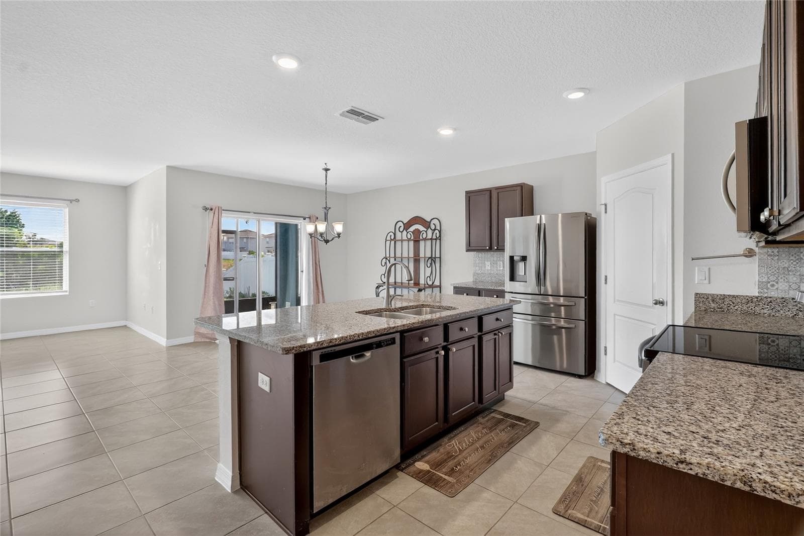 Single Family Residence at 2658 GRANDBURY GROVE RD, LAKELAND, photo 19 of 34