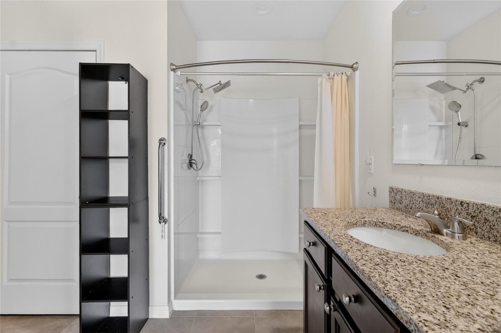 Single Family Residence at 2658 GRANDBURY GROVE RD, LAKELAND, photo 27 of 34